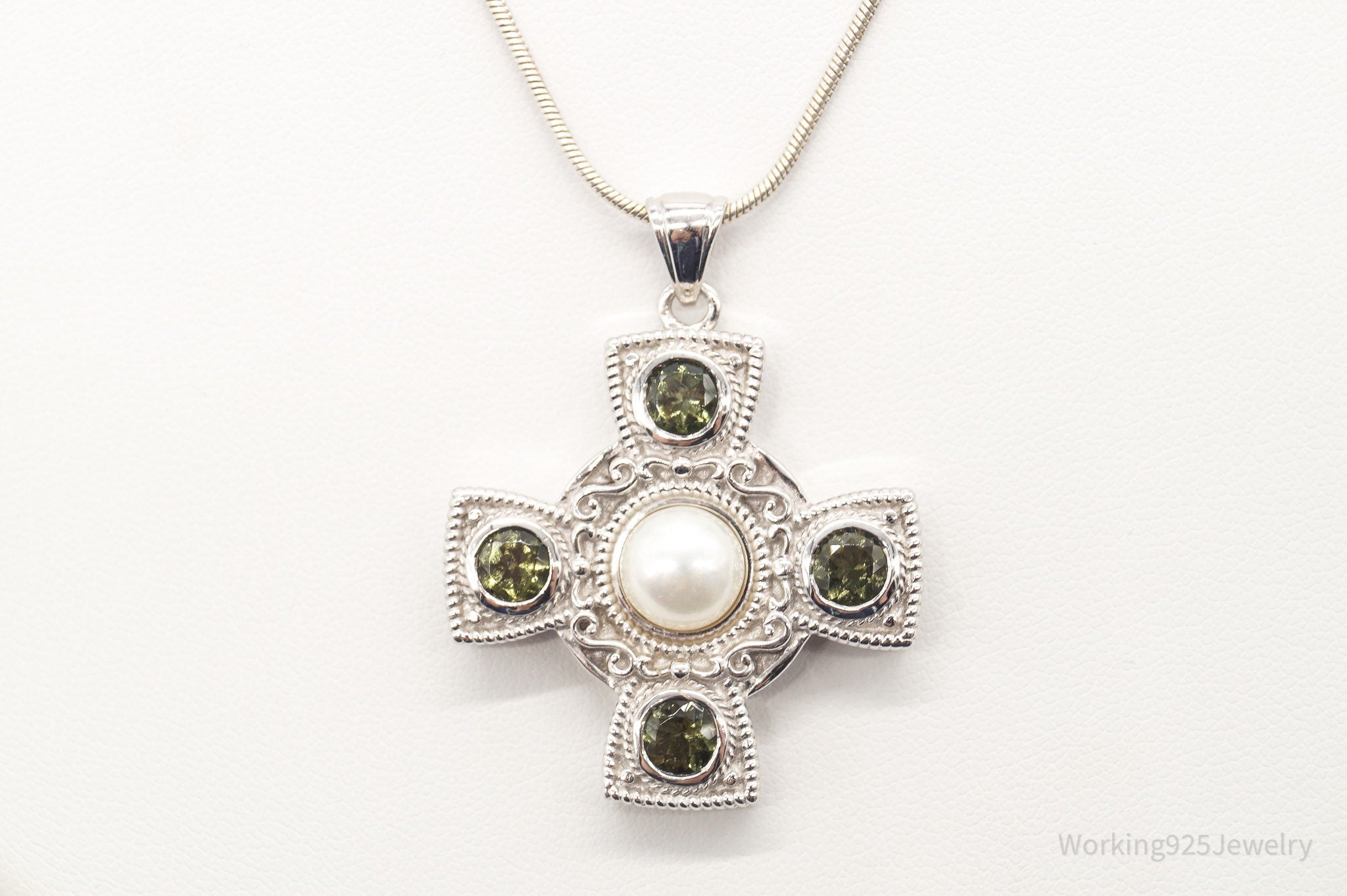 Vintage Peridot Peridot Cross Sterling Silver Necklace