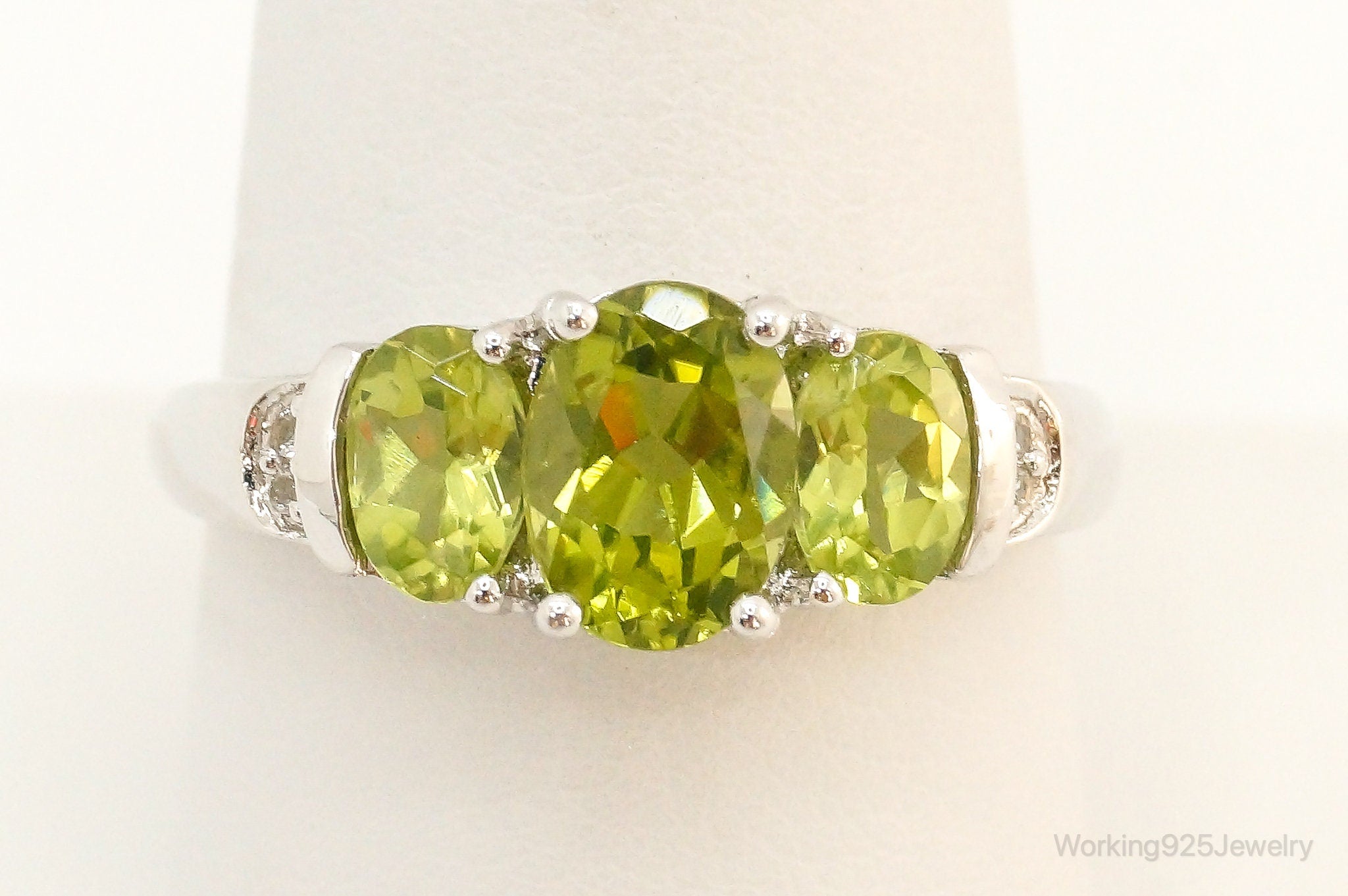 Vintage Peridot Cubic Zirconia Sterling Silver Ring - Size 9