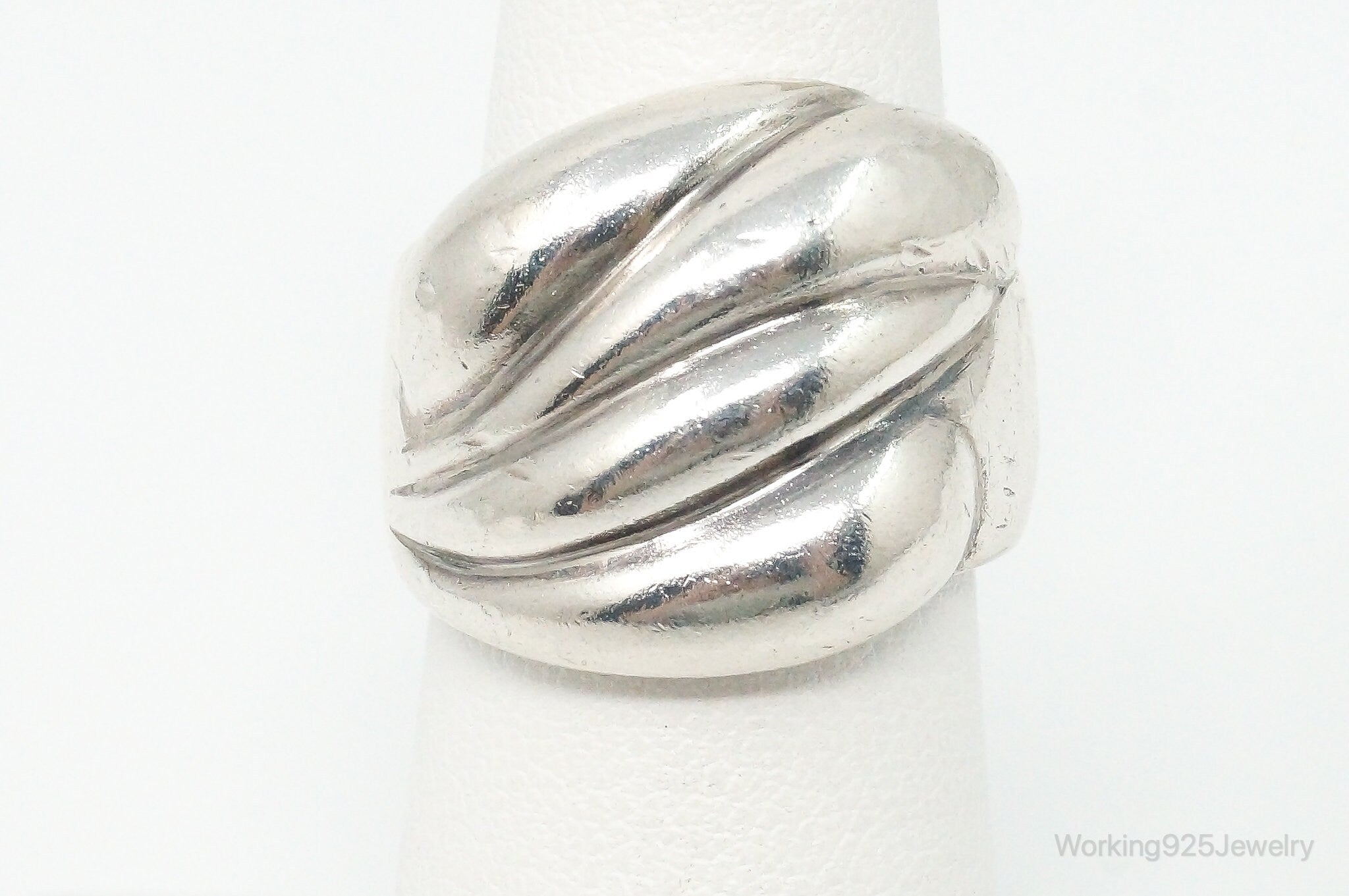 Vintage Retro Unique Sterling Silver Ring Size 6