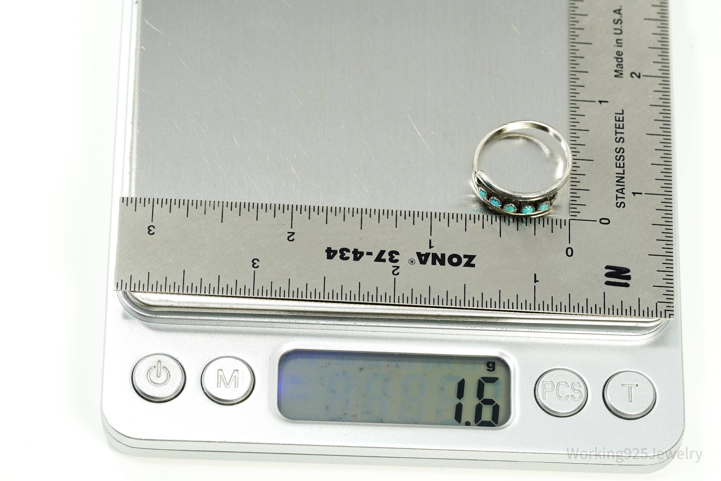 Vintage Handmade Native American Turquoise Unsigned Silver Ring - Size 5.5