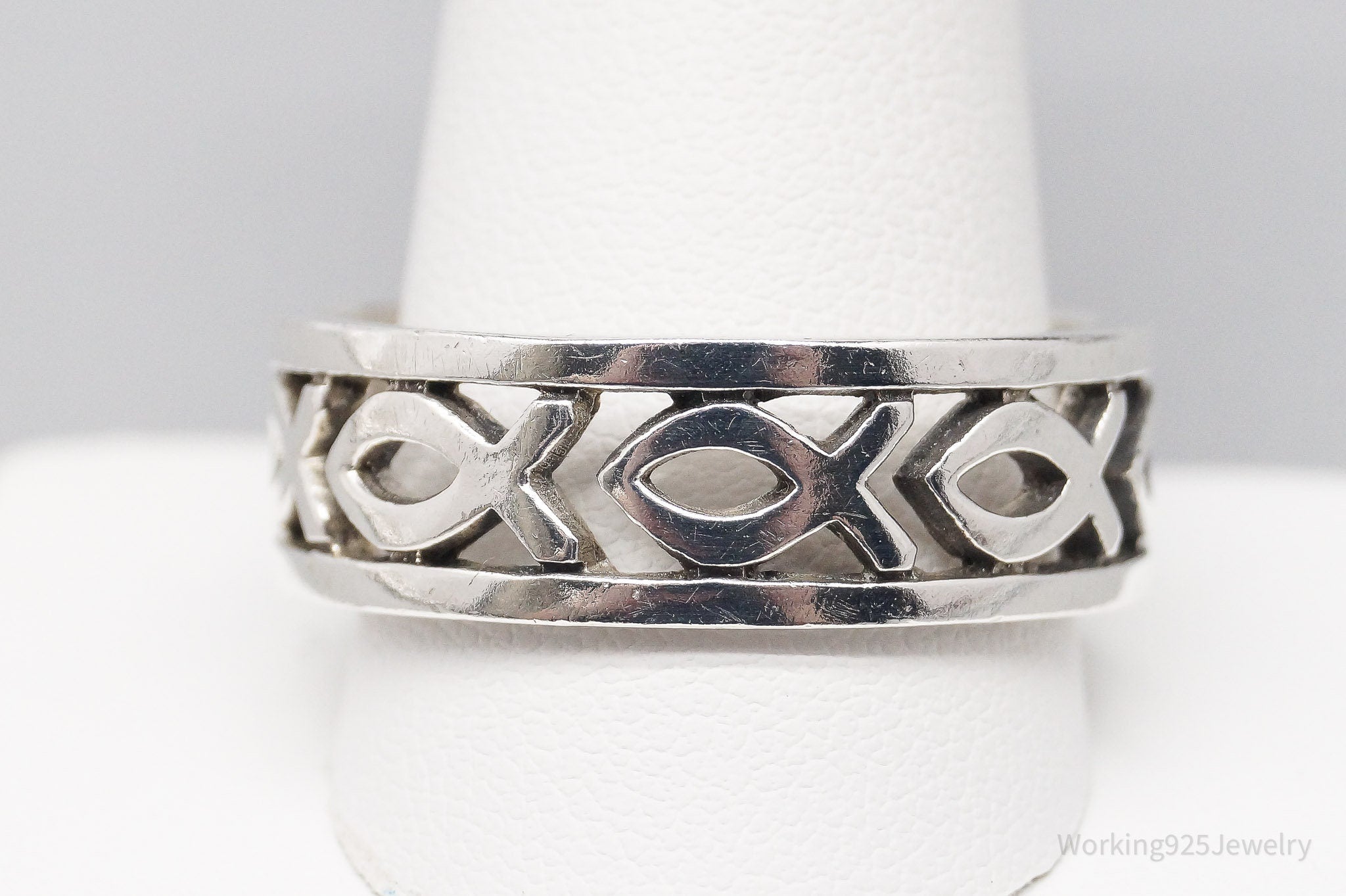 Vintage Ichthus Fish Pattern Sterling Silver Band Ring - Size 14.25