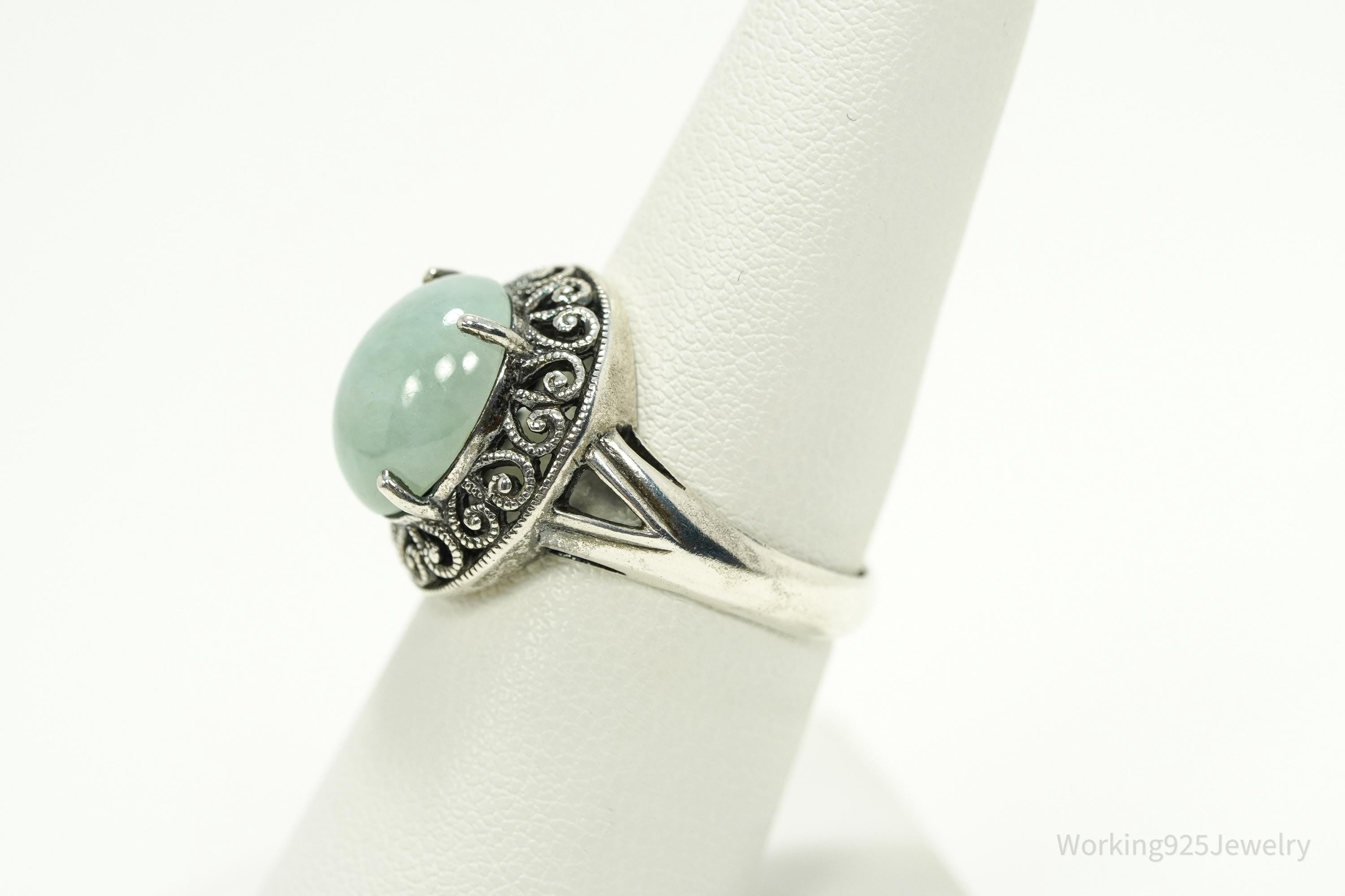 Vintage CNA Green Jade Sterling Silver Ring - Size 7