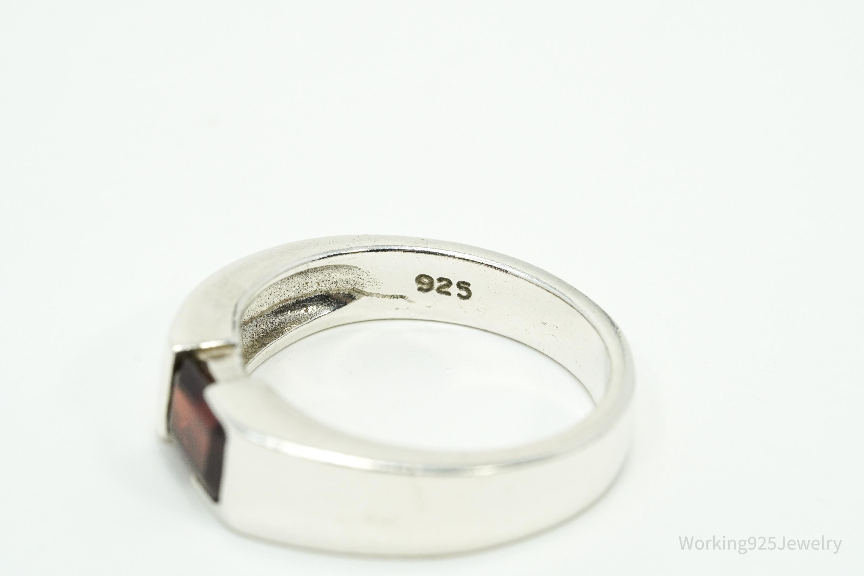 Vintage Garnet Modernist Style Sterling Silver Ring - Size 8.75