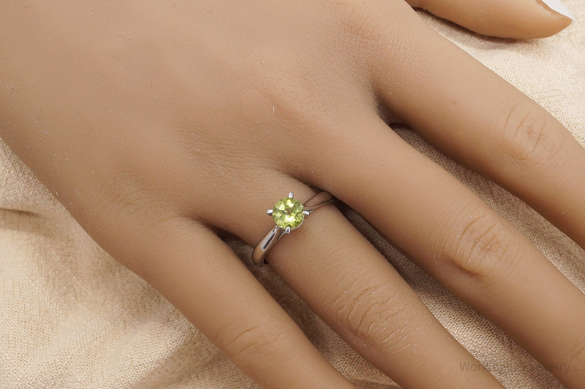 Vintage Peridot Sterling Silver Ring - Size 6.75