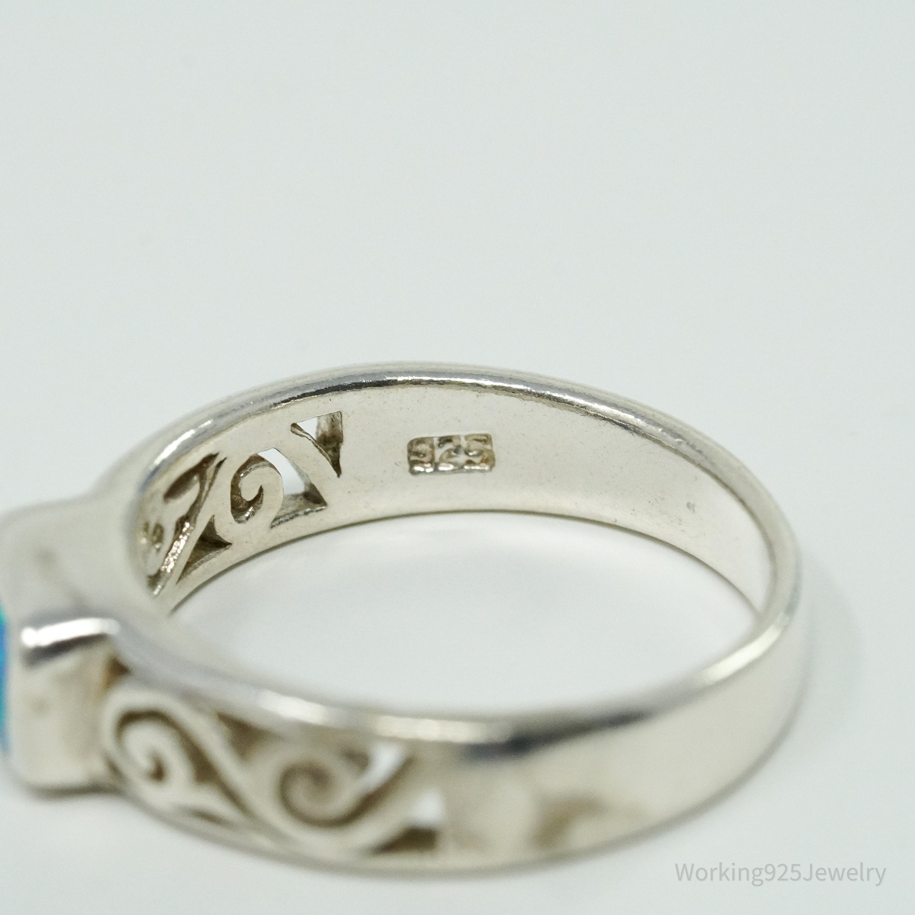 Vintage Lab Opal Sterling Silver Ring - Size 7.25