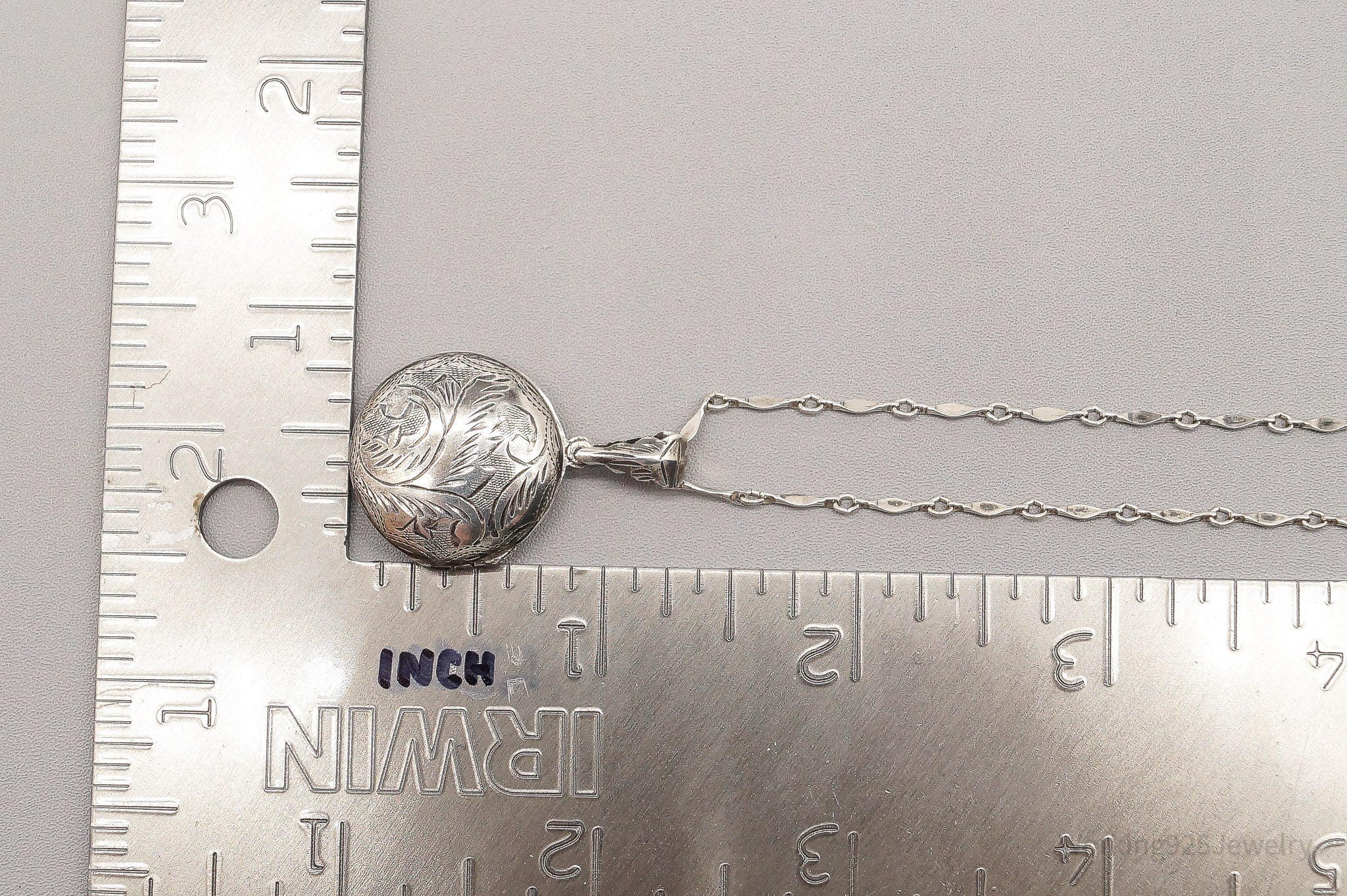 Vintage Floral Etched Sterling Silver Locket Necklace 22"