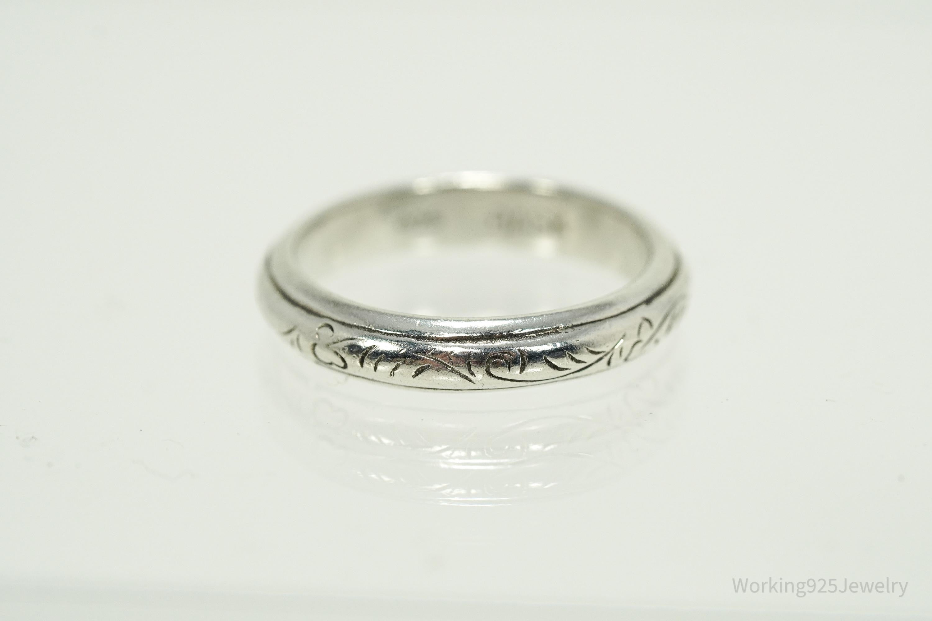 Vintage BASK Etched Design Sterling Silver Band Ring - Size 5.75