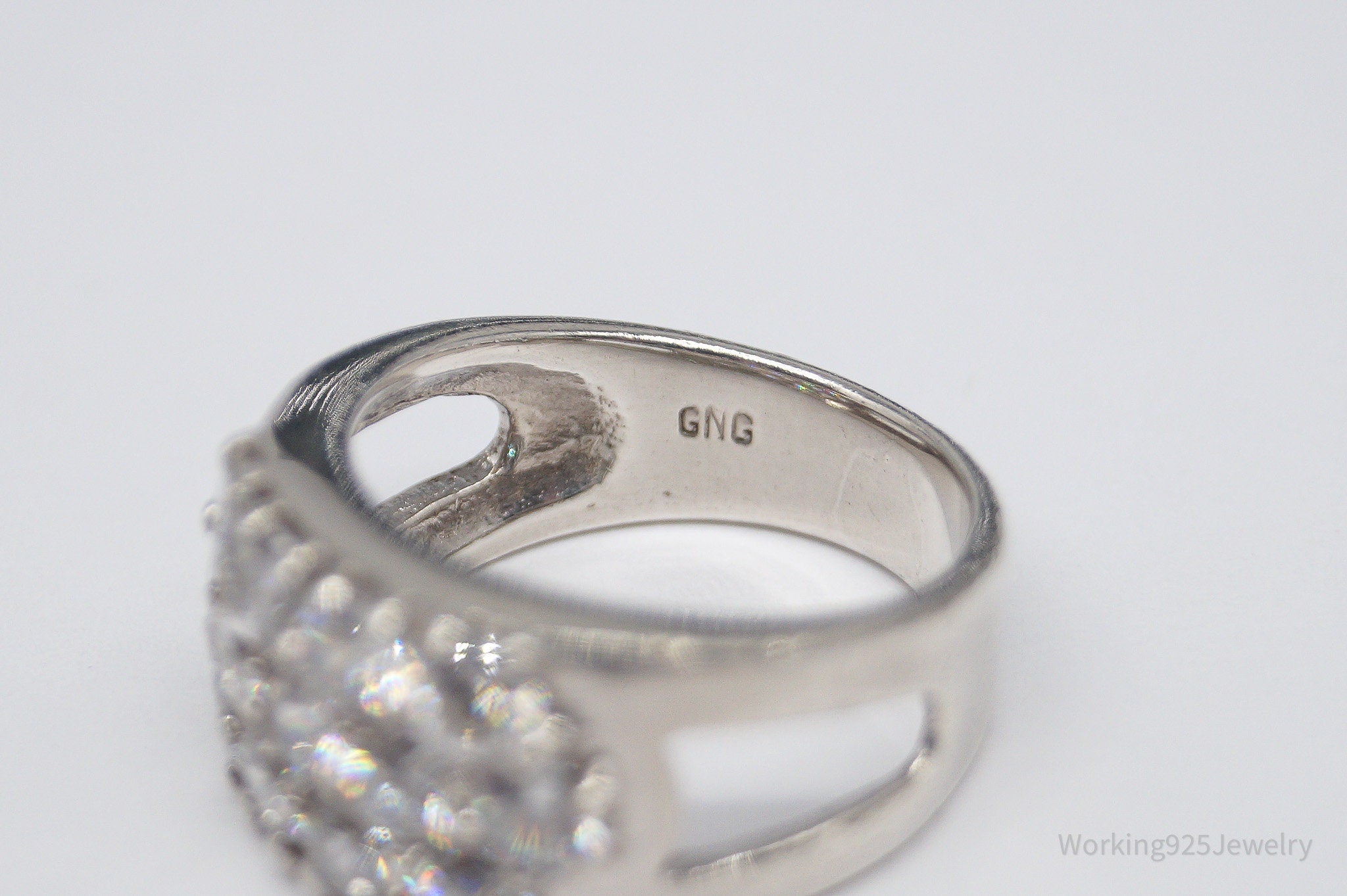 Vintage Cubic Zirconia Sterling Silver Band Ring - Size 6.75