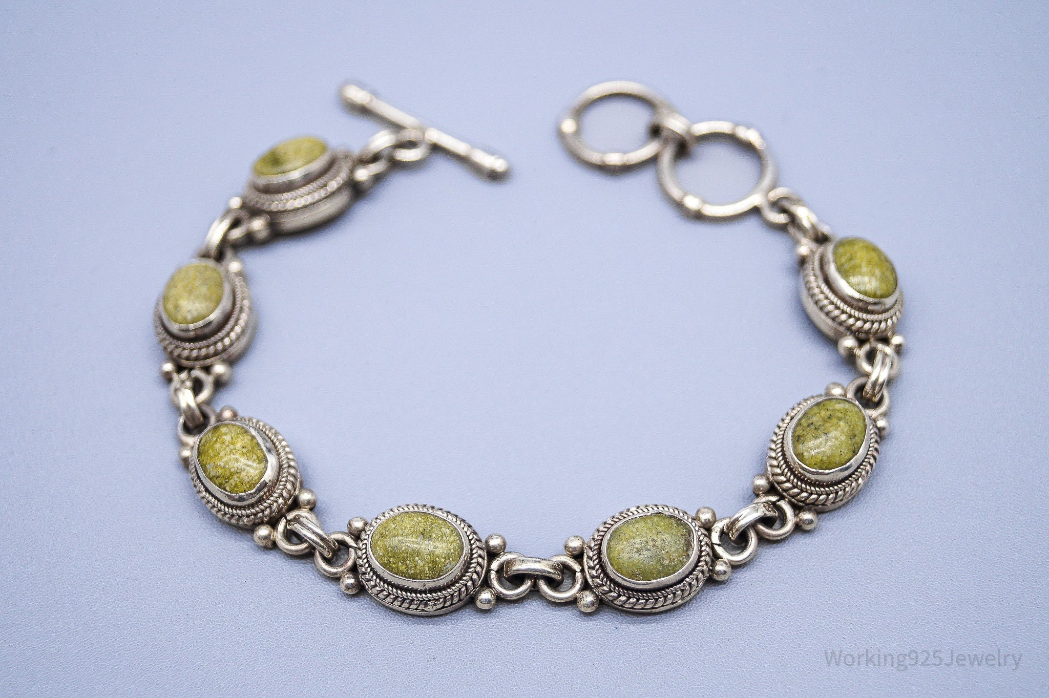 Vintage Green Stone Sterling Silver Toggle Bracelet