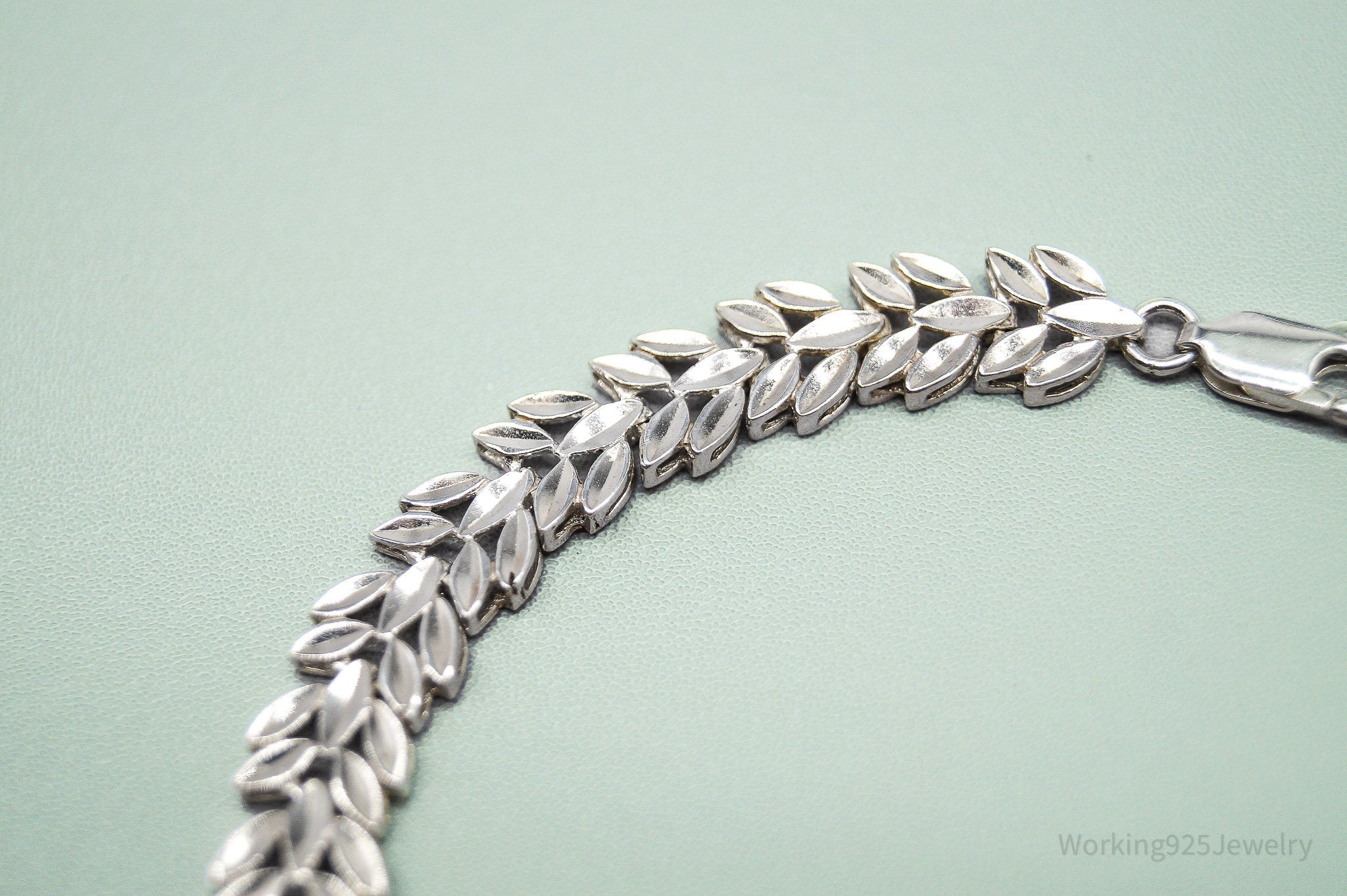 Vintage Bolivian Leaf Pattern Sterling Silver Bracelet 7.5"