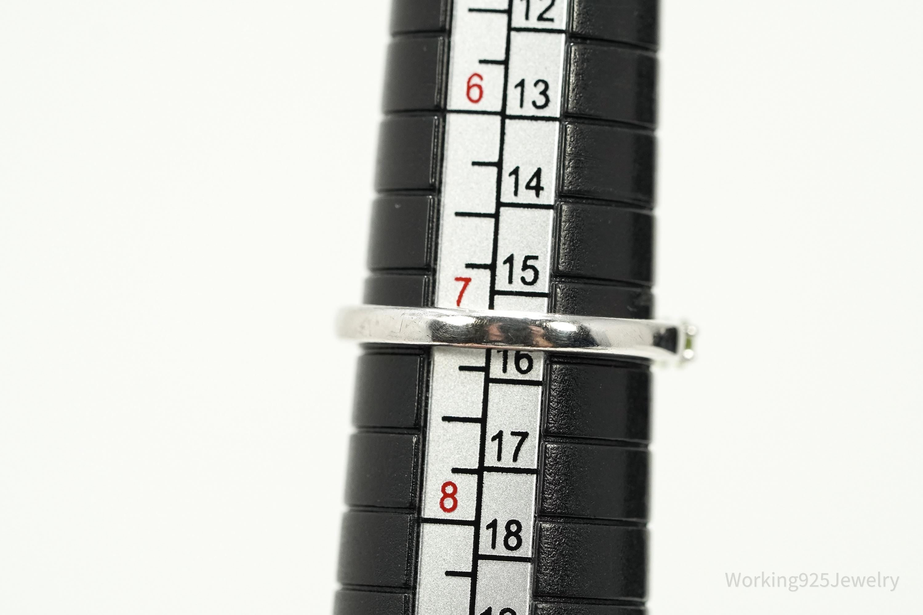 Vintage Green Peridot Sterling Silver Ring - Size 7