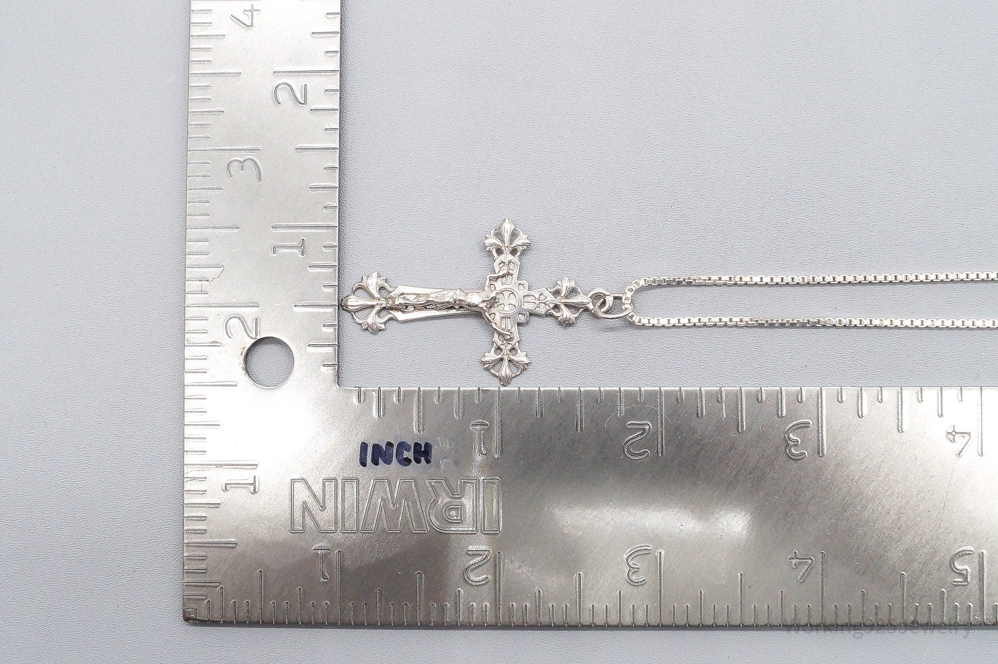 Vintage St Anne De Beaupre Jesus Cross Sterling Silver Necklace - 24"