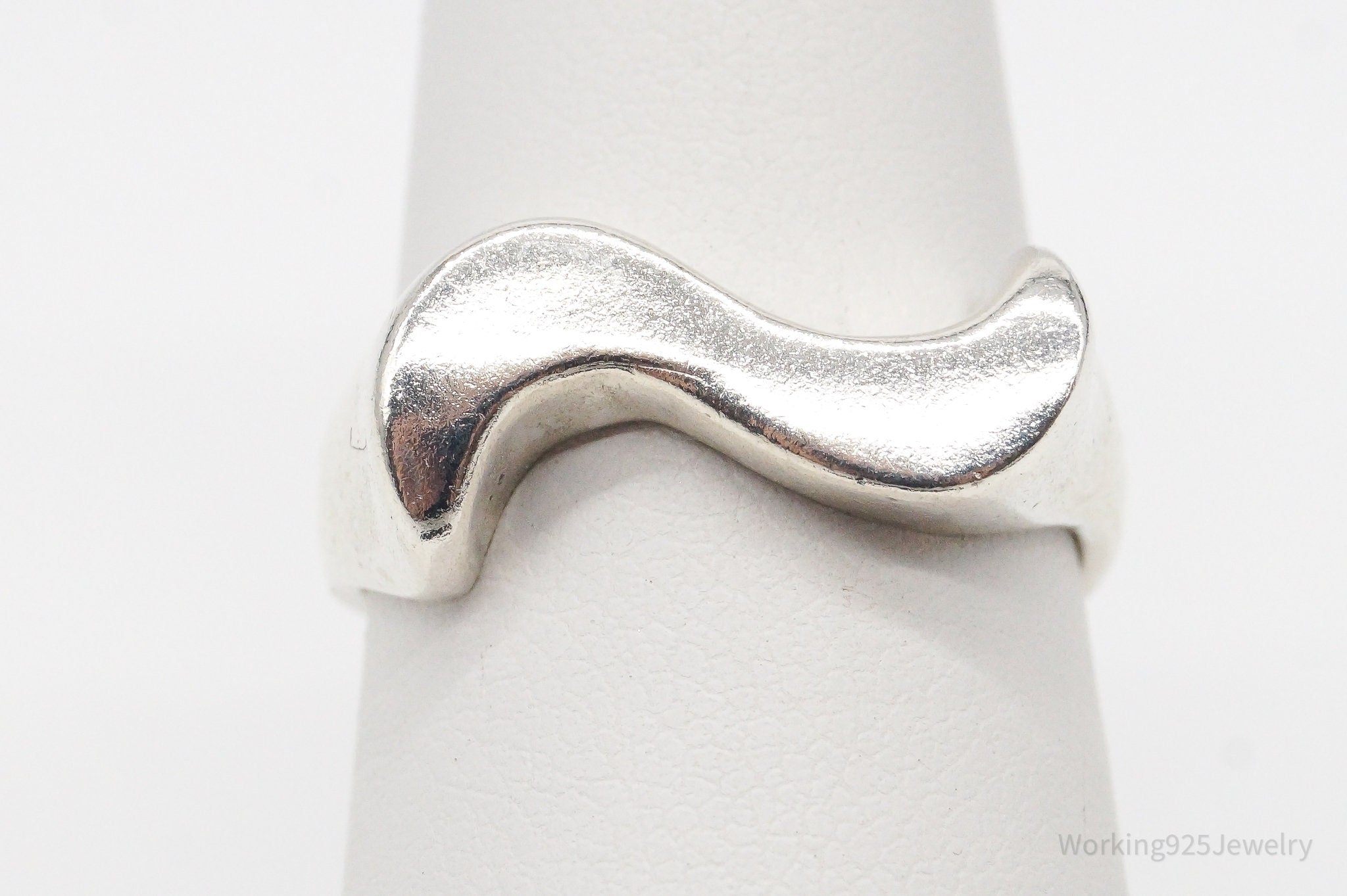 Vintage Modernist Wave Sterling Silver Ring - Size 7