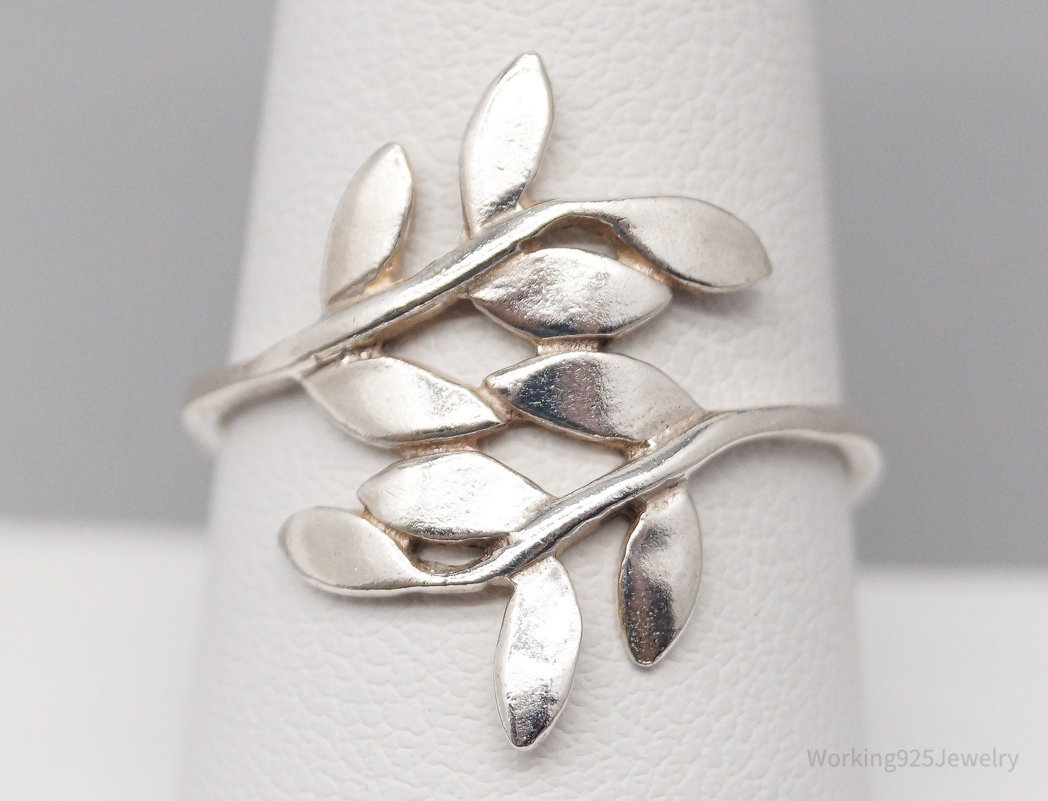 Vintage Wrapping Vines Sterling Silver Ring - Size 9.25