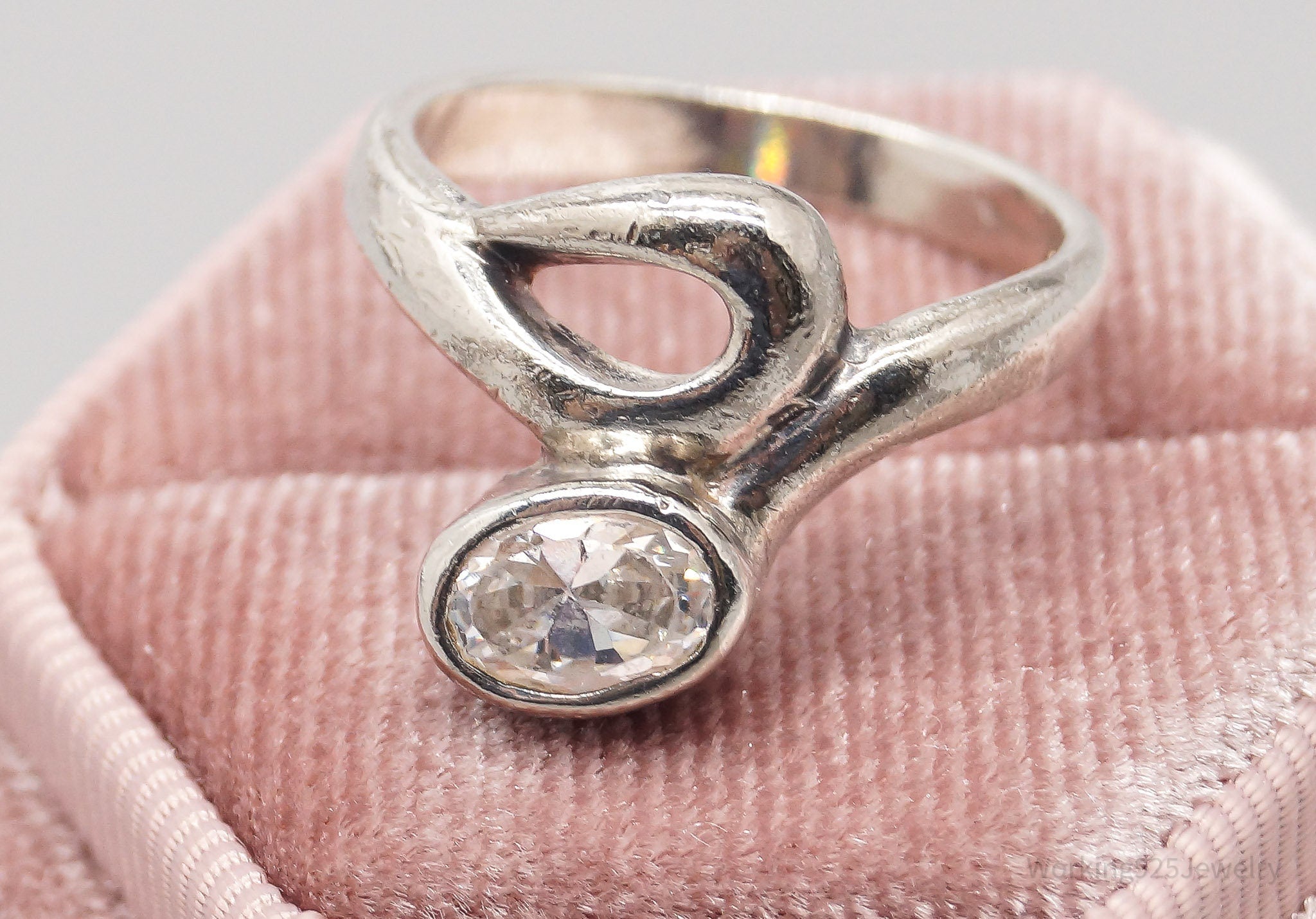 Vintage Cubic Zirconia Sterling Silver Ring - Size 6.75