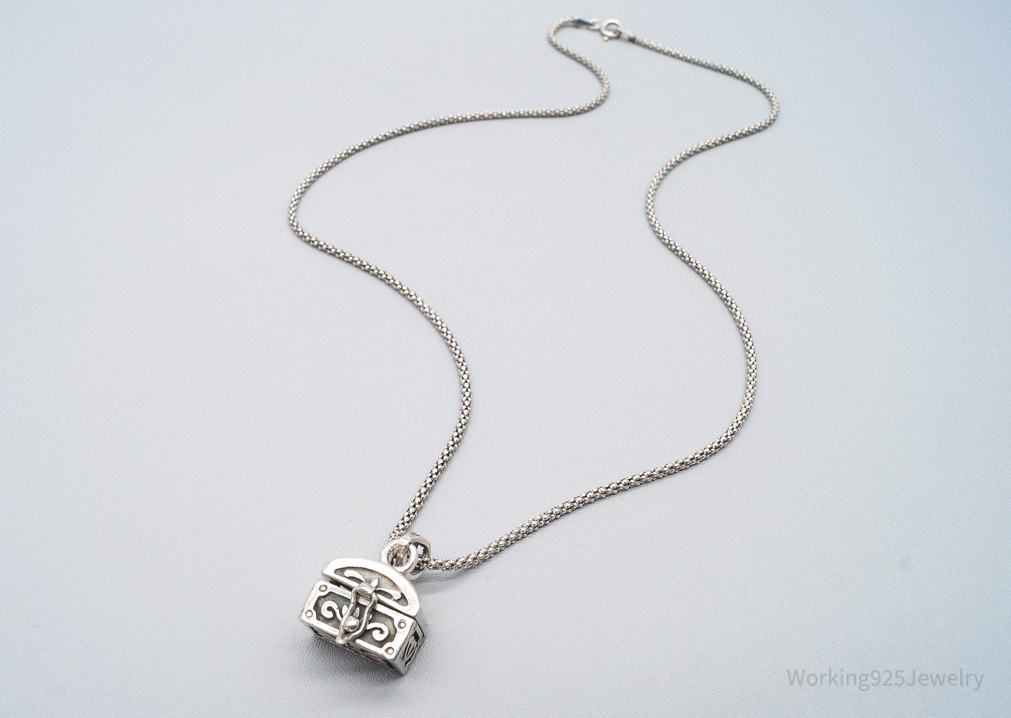 Vintage Prayer Box Sterling Silver Necklace 18"