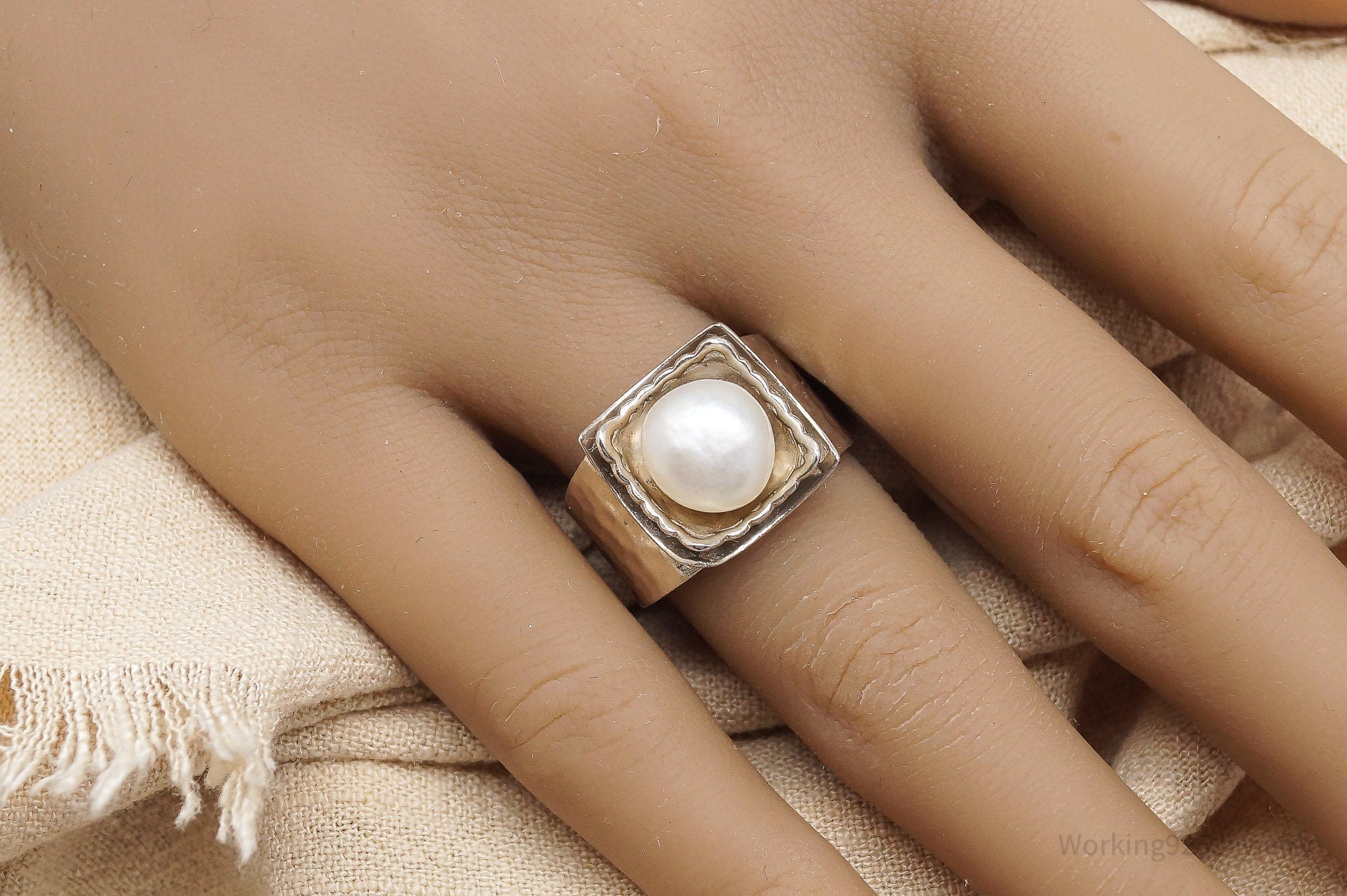 Vintage Designer Silpada Retired White Pearl Sterling Silver Ring - Size 7.75