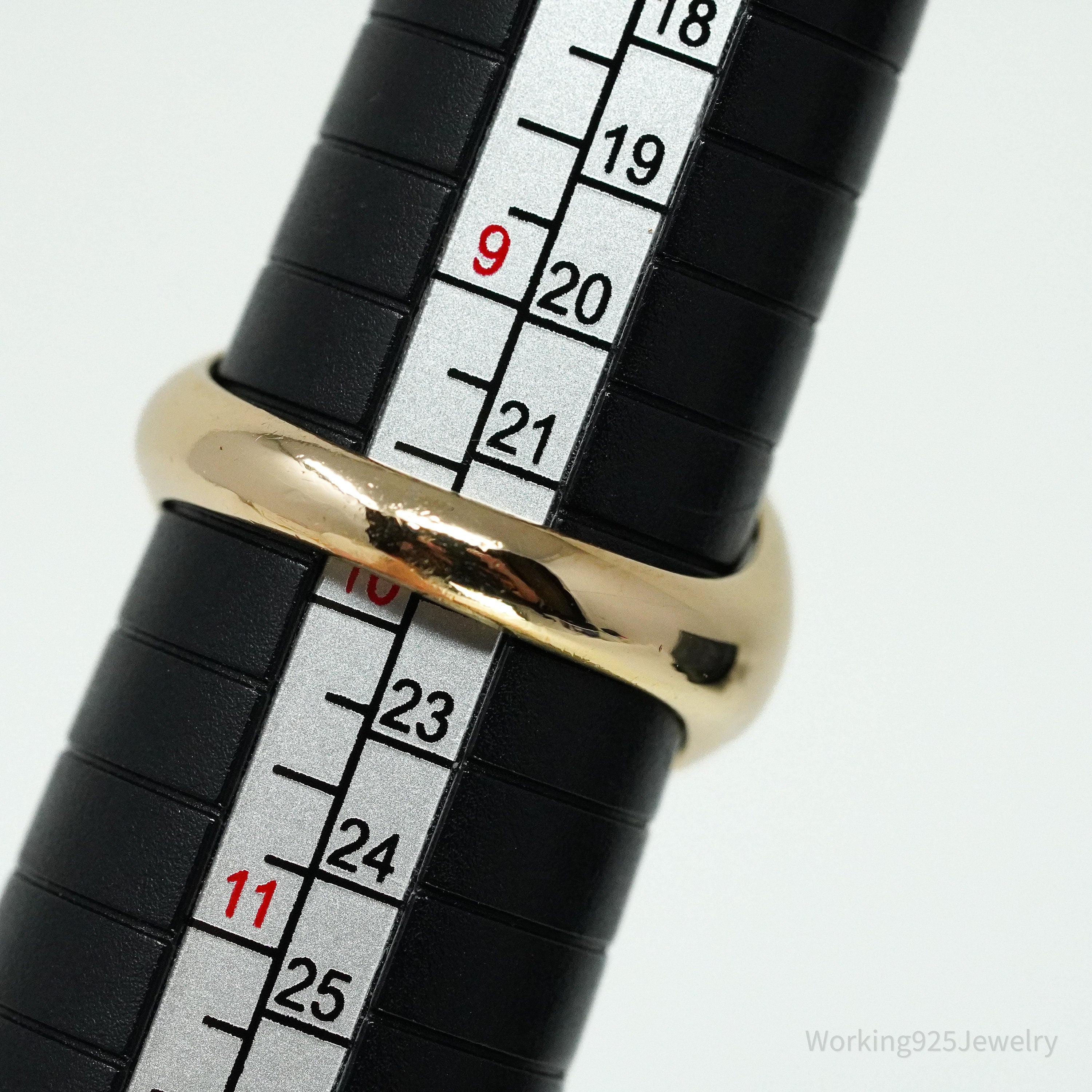 14K Yellow Gold & Synthetic Sapphire Ring - Size 9.75