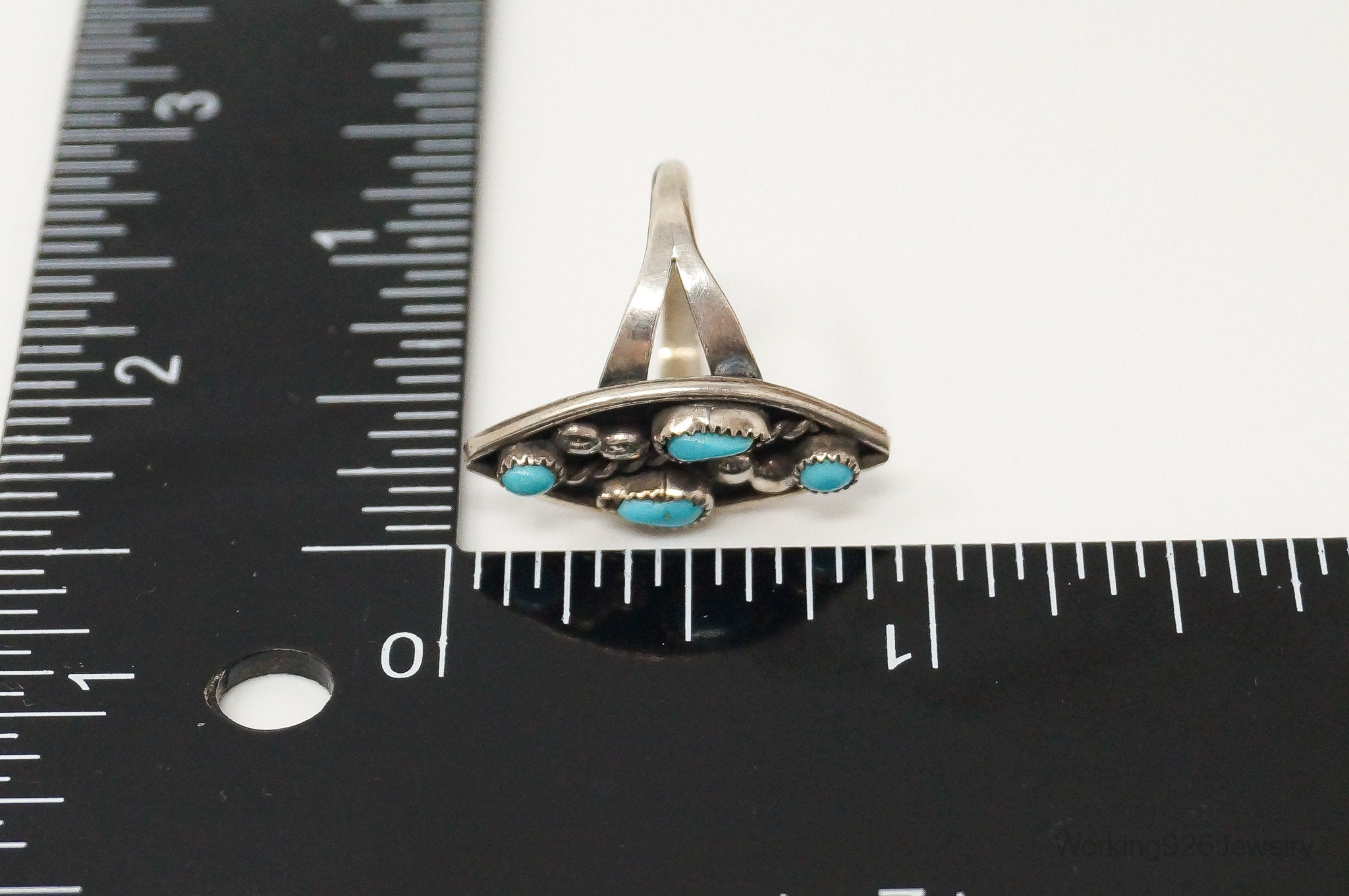 Vintage Native American Turquoise Unsigned Sterling Silver Ring - Size 4.75