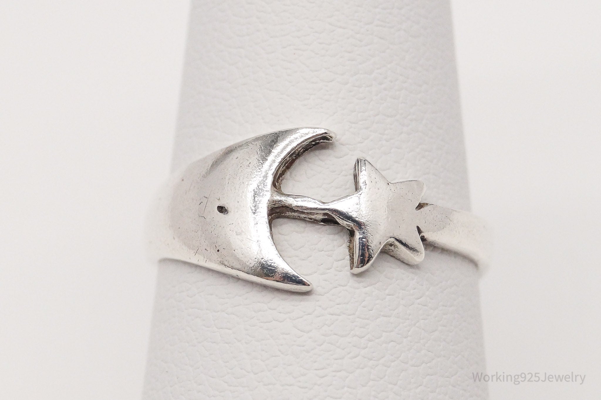 Vintage Moon & Star Sterling Silver Ring - Size 6.5