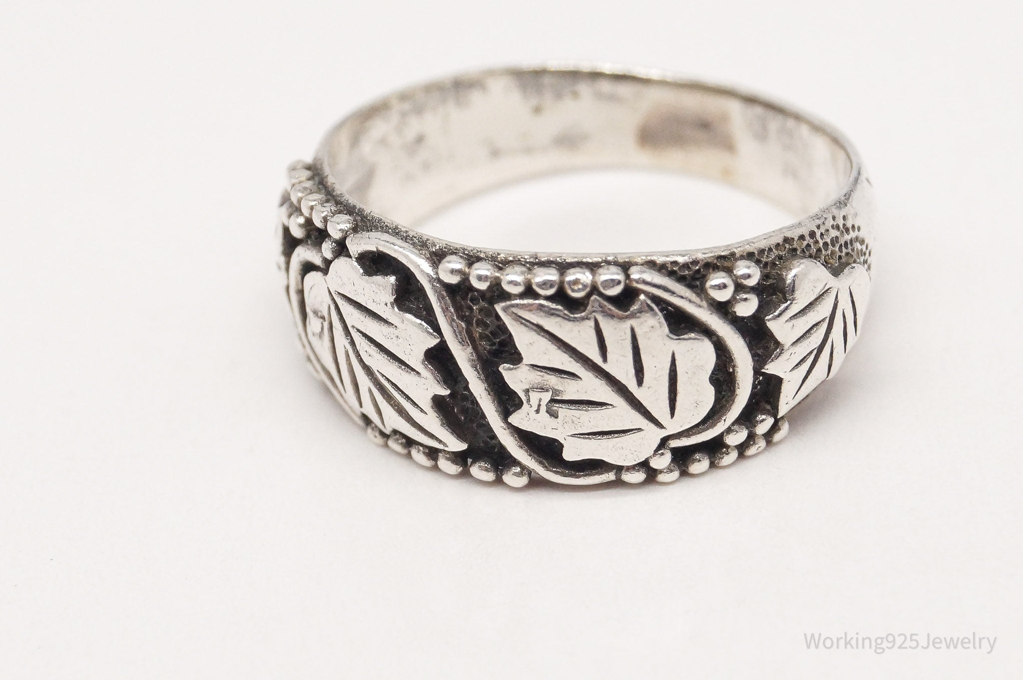 Vintage Leaves Sterling Silver Band Ring - Size 6.5