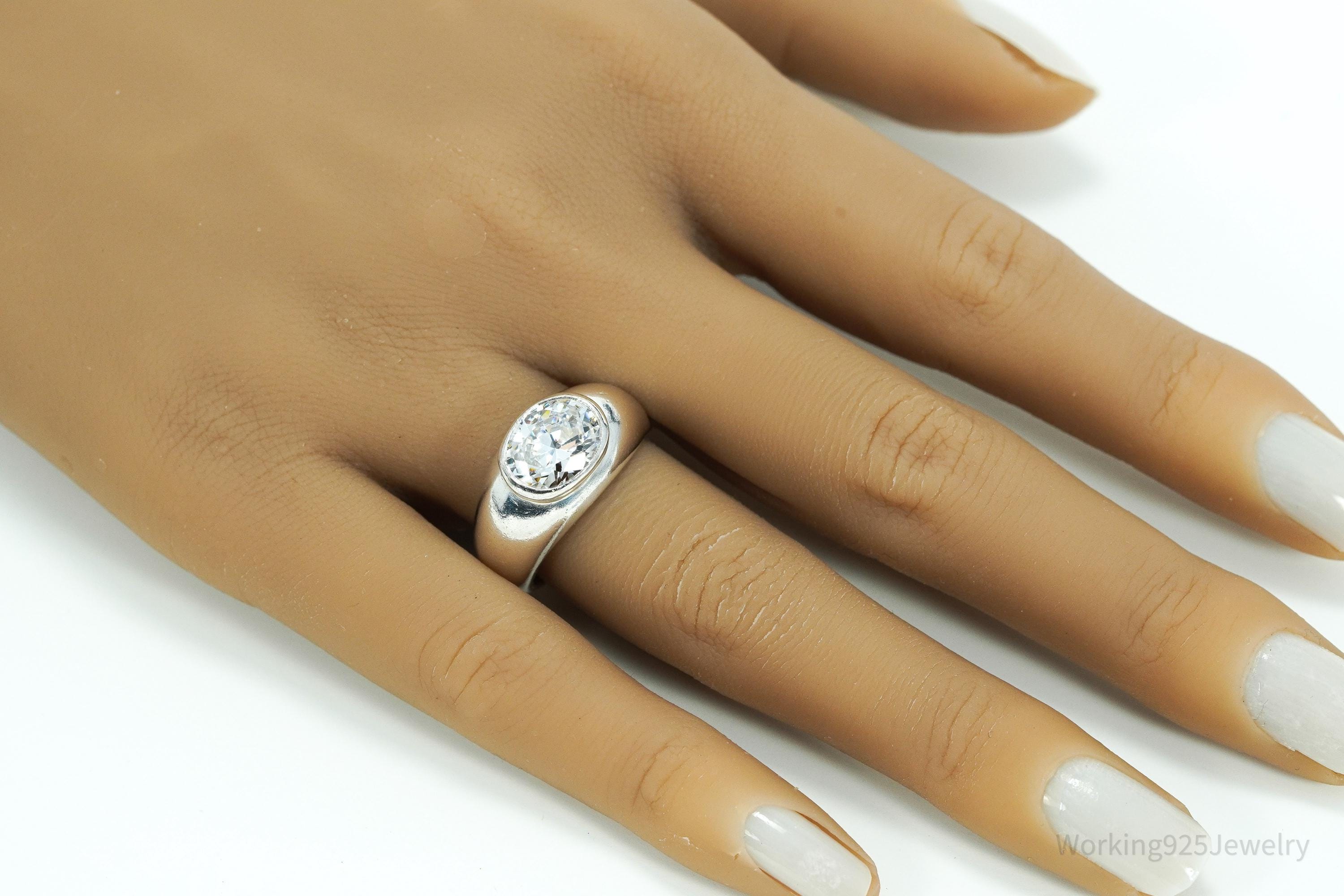 Vintage Cubic Zirconia Sterling Silver Ring - Size 7.75