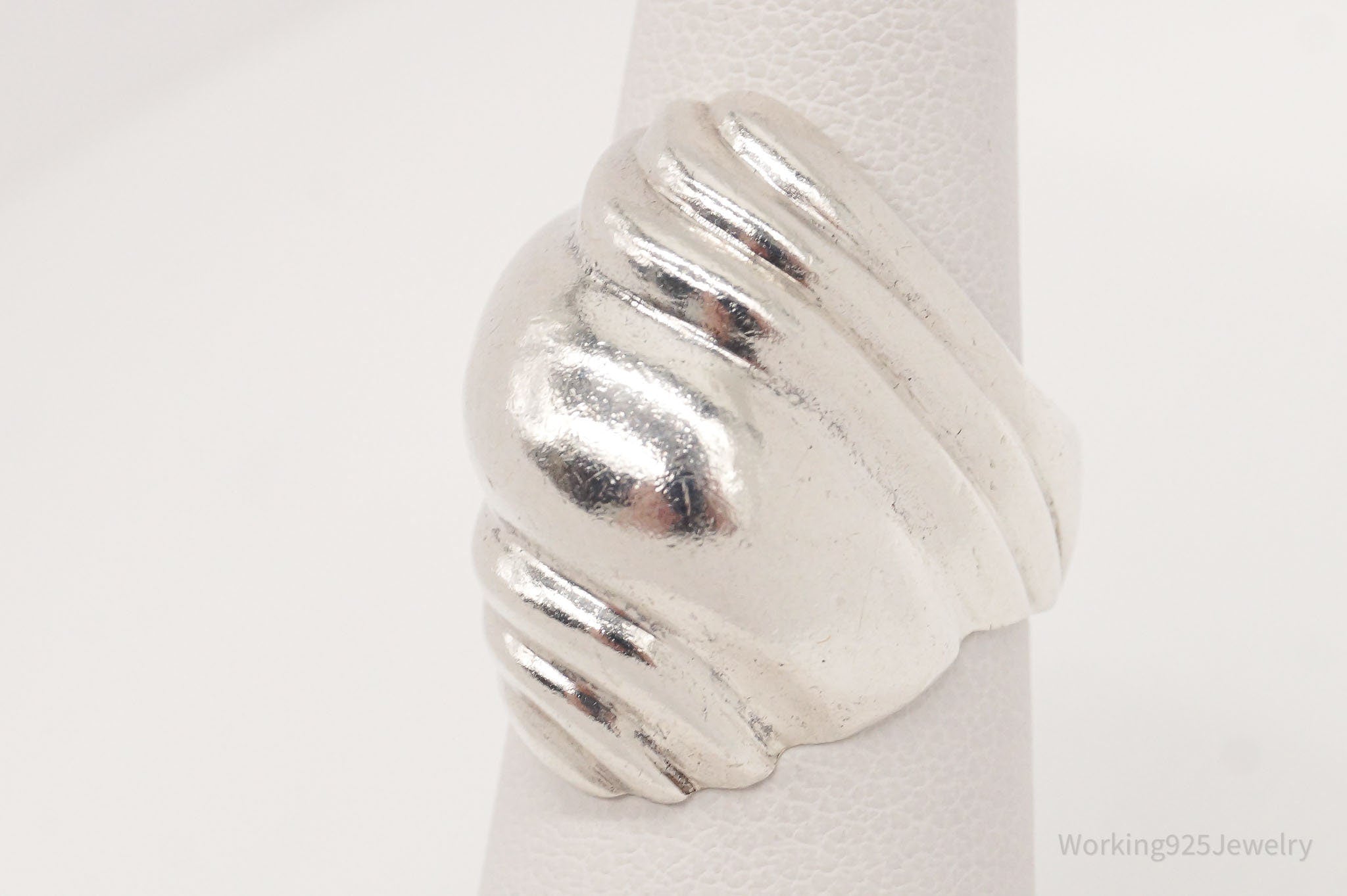 Vintage Modernist Sleek Puffy Sterling Silver Ring - Size 5.5