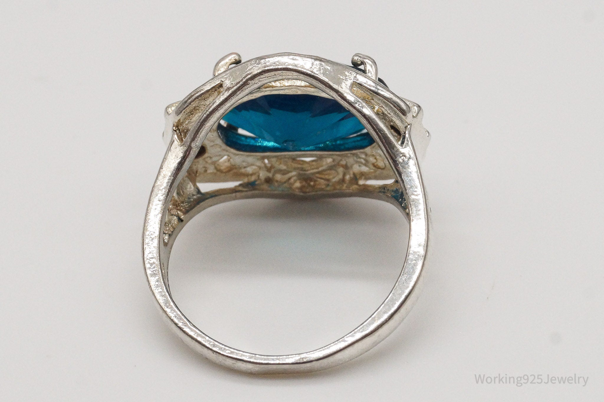 Vintage Blue Stone Sterling Silver Plated Ring - Size 6.75