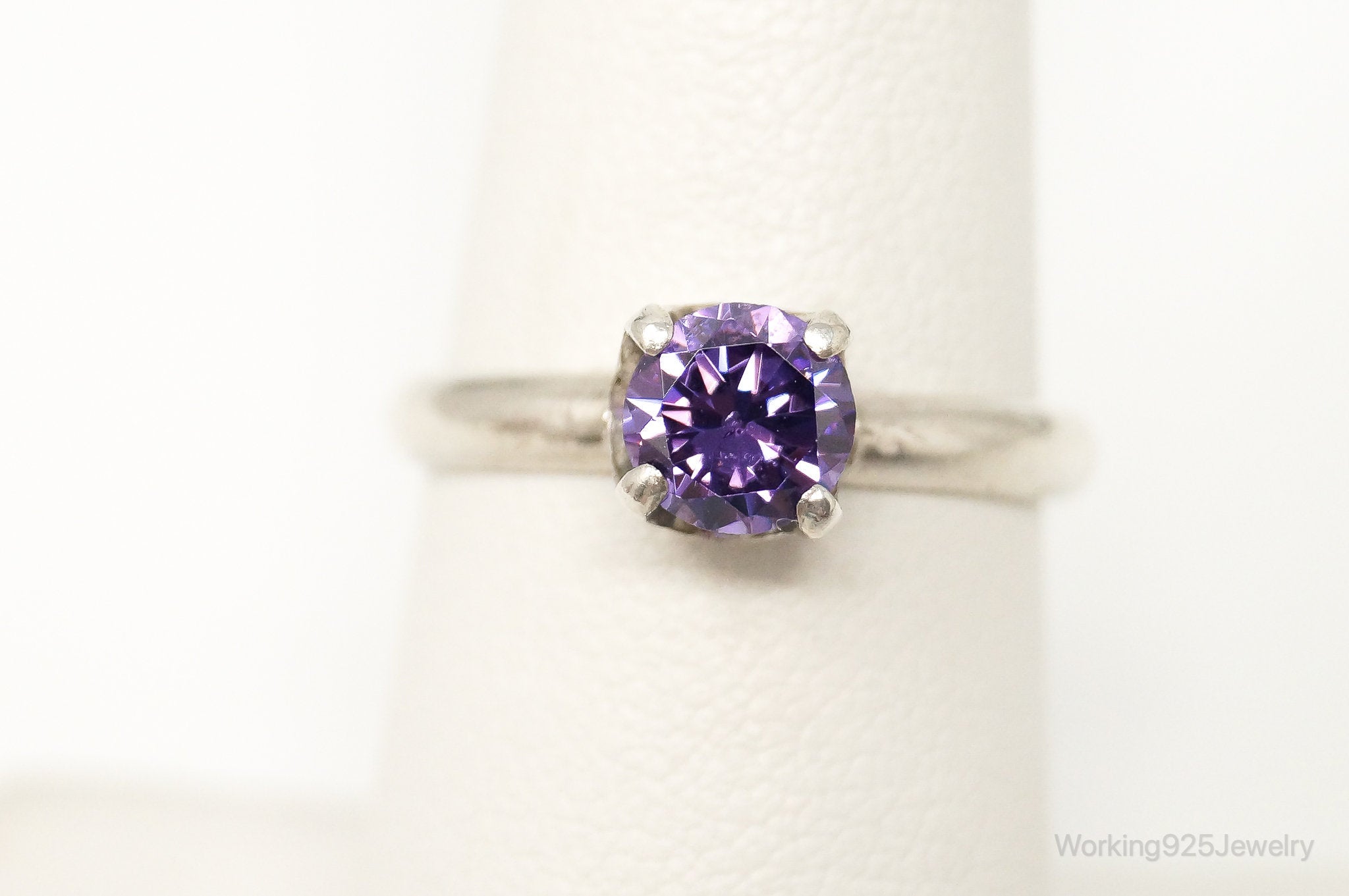 Vintage Purple Cubic Zirconia Sterling Silver Ring - Size 7.25