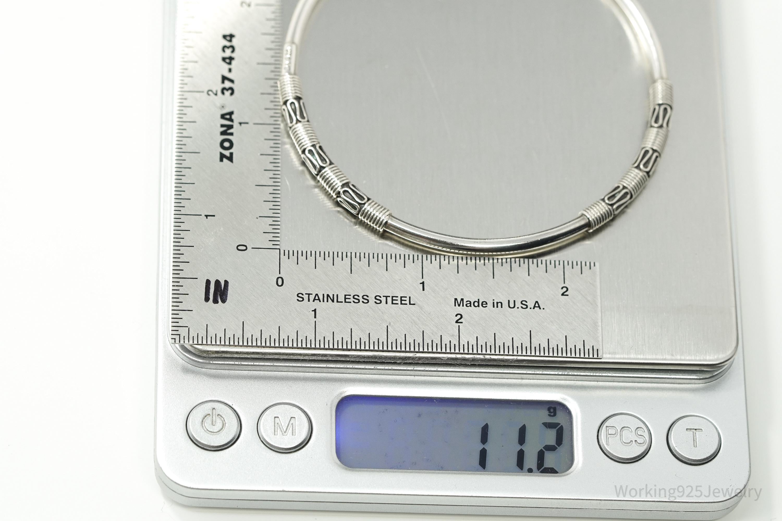 Vintage Designer BA Suarti Sterling Silver Bangle Bracelet 7 15/16"