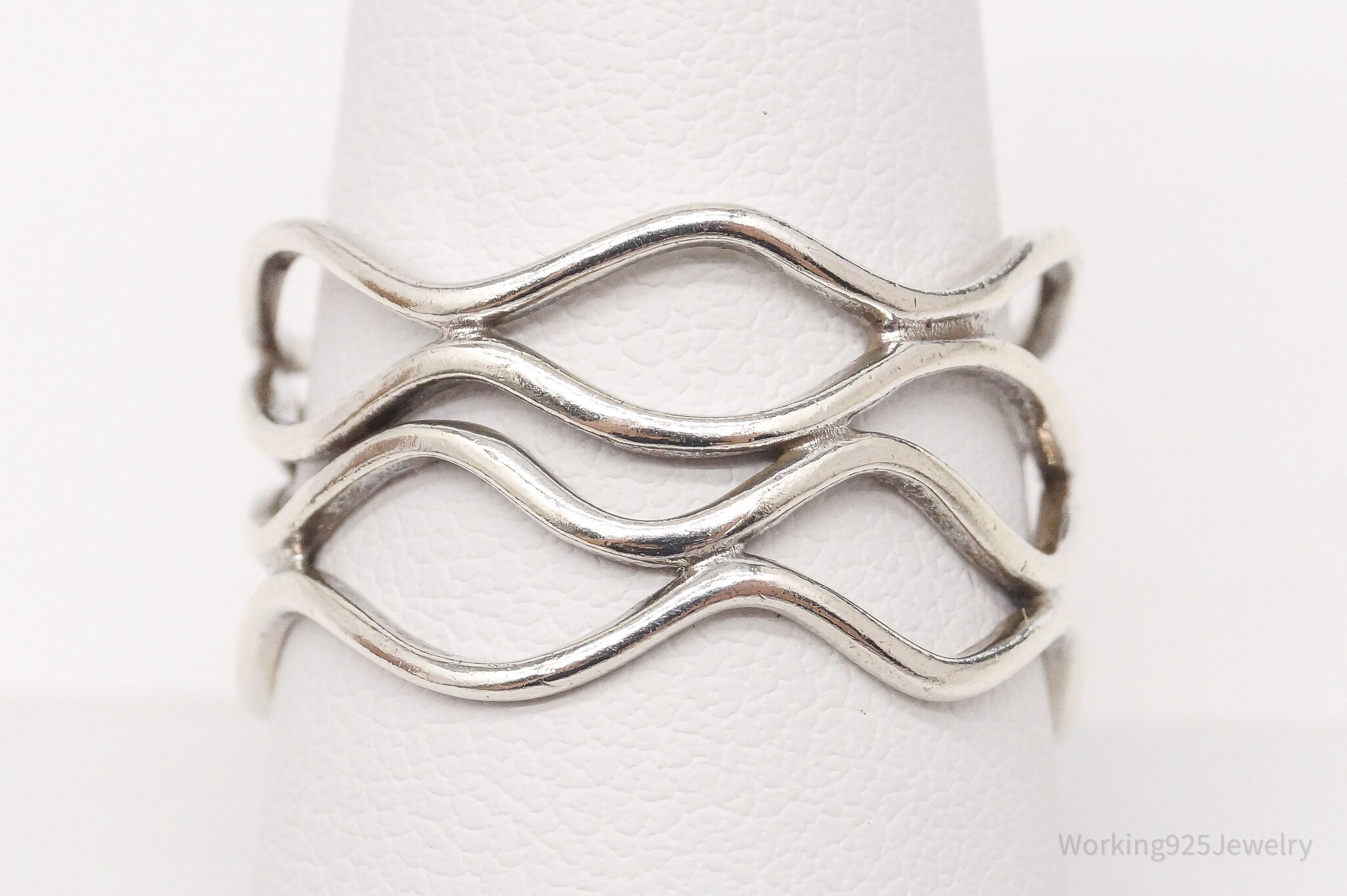 Vintage Modernist Style Waves Sterling Silver Ring - Size 9.25