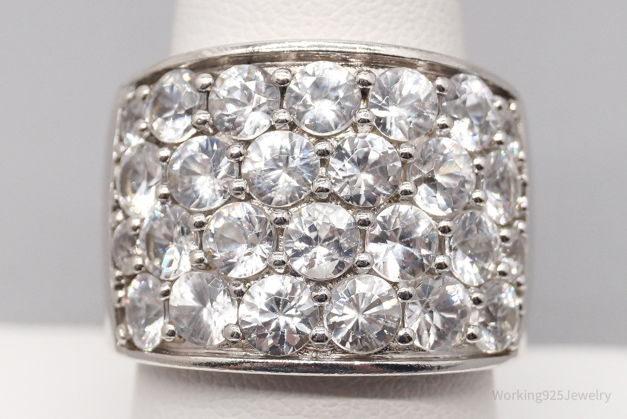 Vintage Cubic Zirconia Sterling Silver Band Ring - Size 9