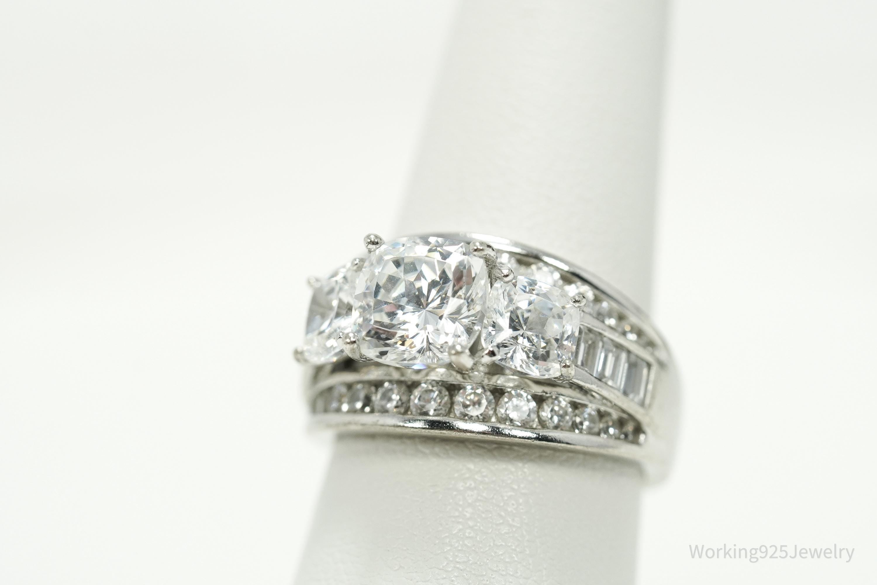 Vintage Cubic Zirconia Platinum Clad Sterling Silver Ring - Size 7