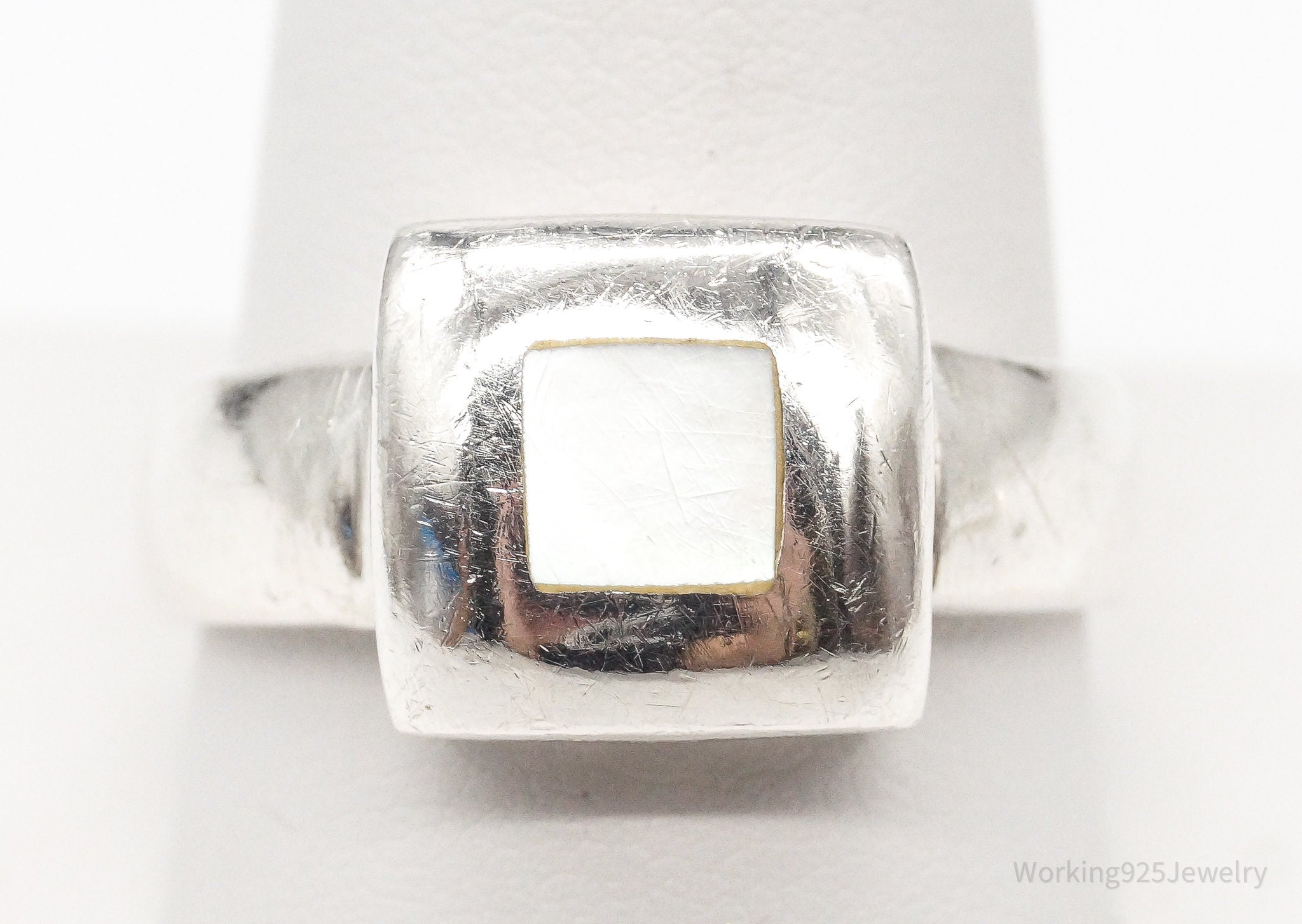 Vintage Mother Of Pearl Sterling Silver Ring - Size 10.75