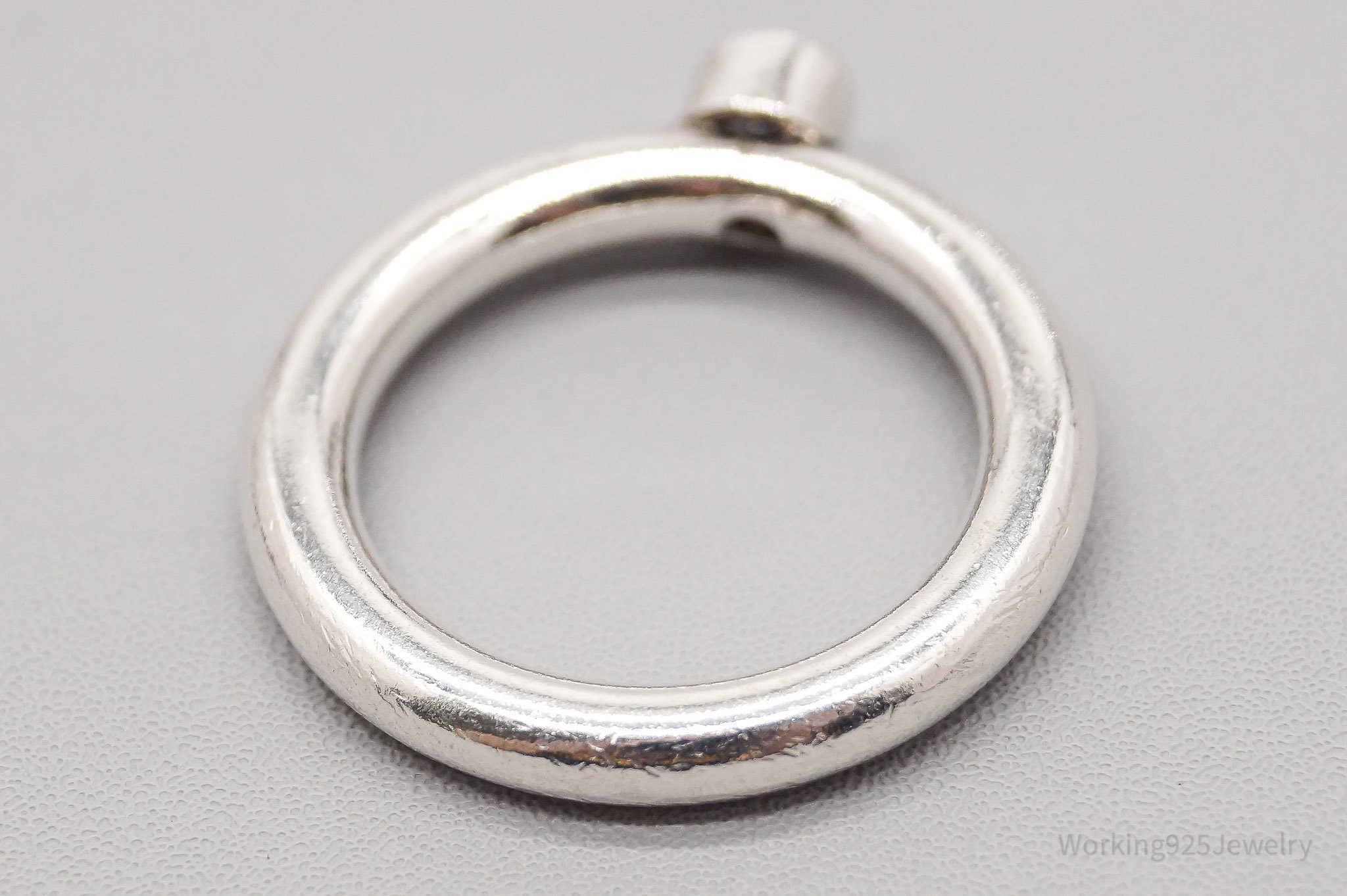 Vintage Cubic Zirconia Silver Rounded Band Ring - Size 6.5