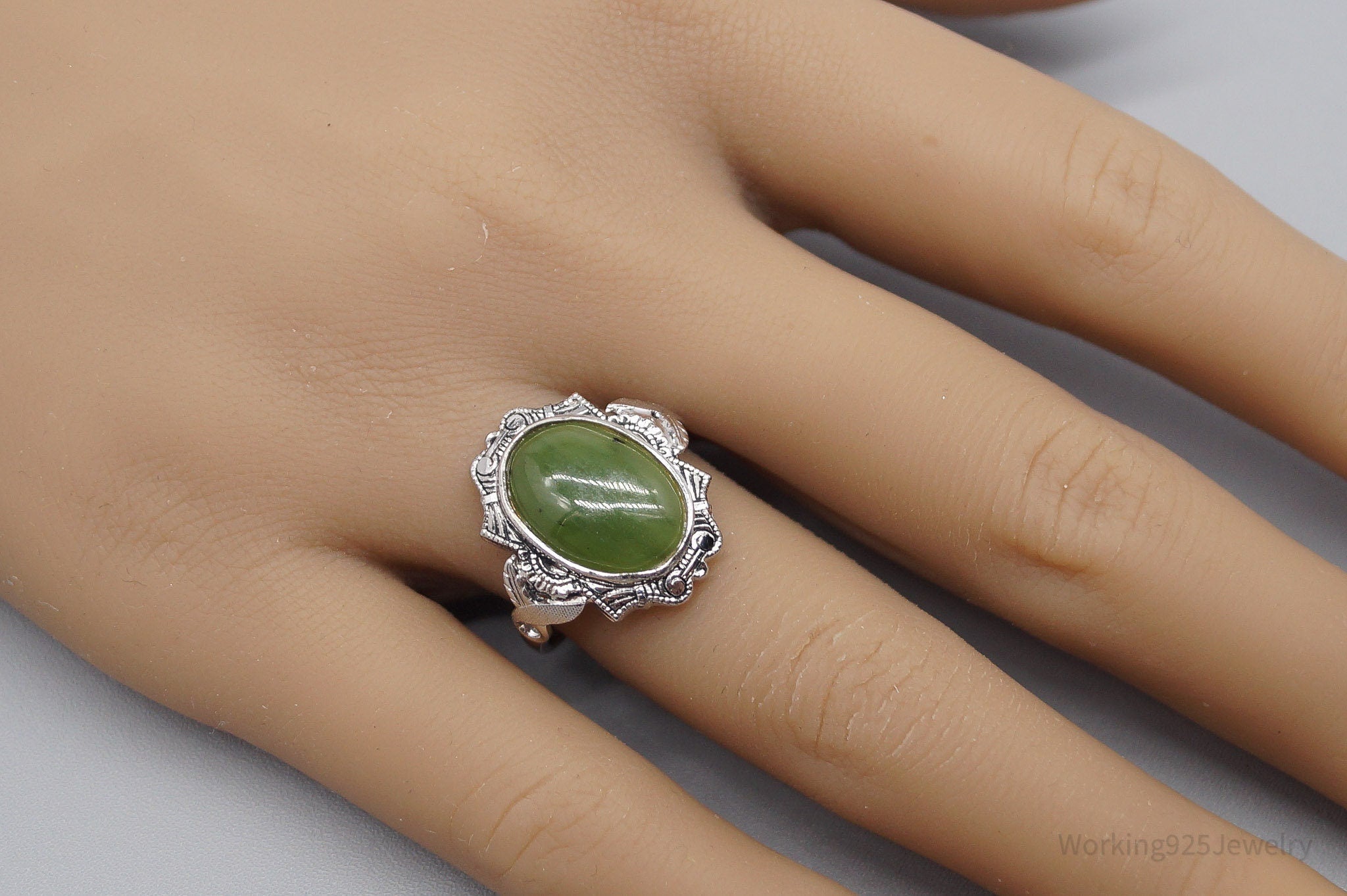 Antique Designer Clark & Coombs Nephrite Jade Sterling Silver Ring - Size 7.5