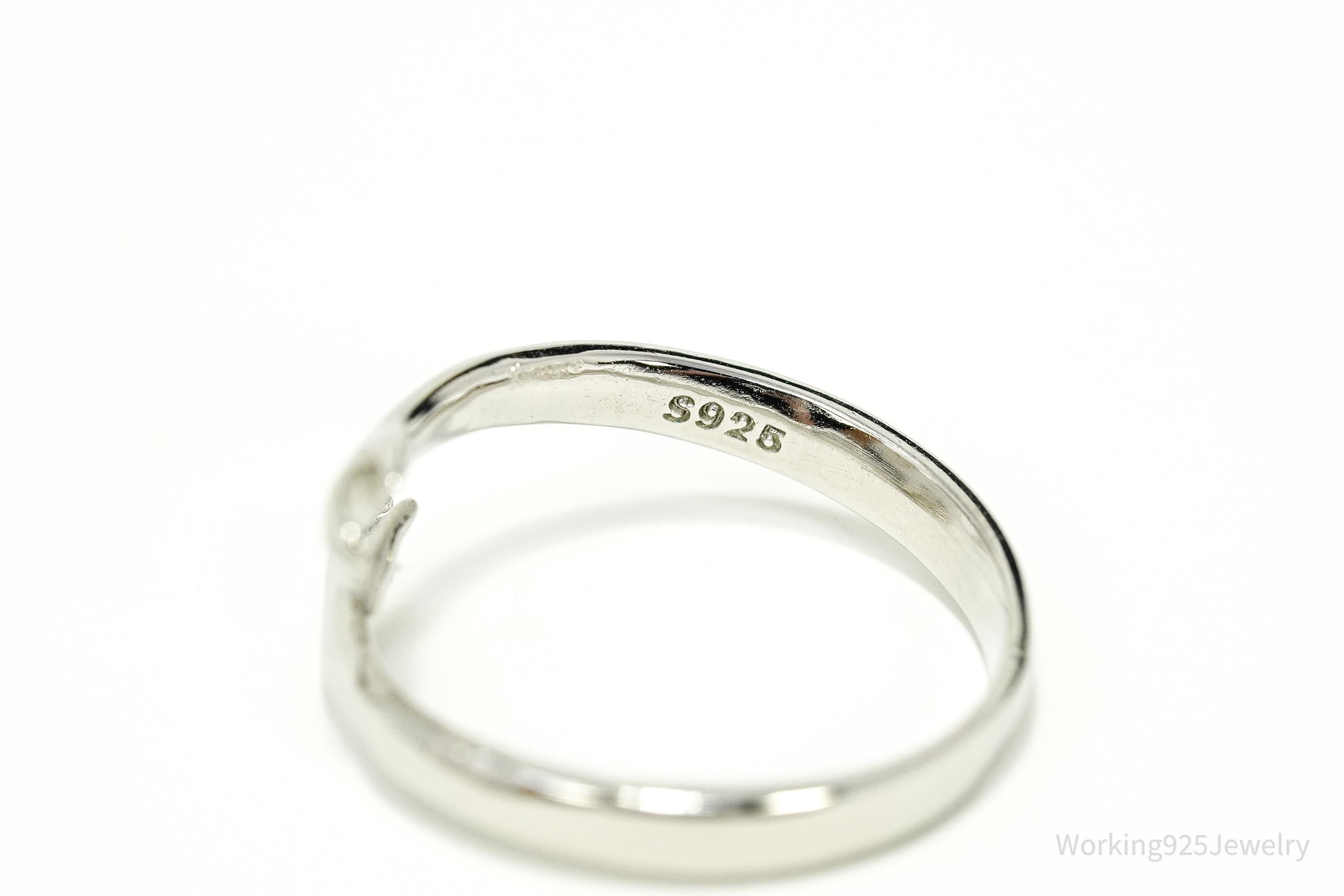 Vintage Hugging Hands Sterling Silver Wrap Ring - Size 8 Adjustable