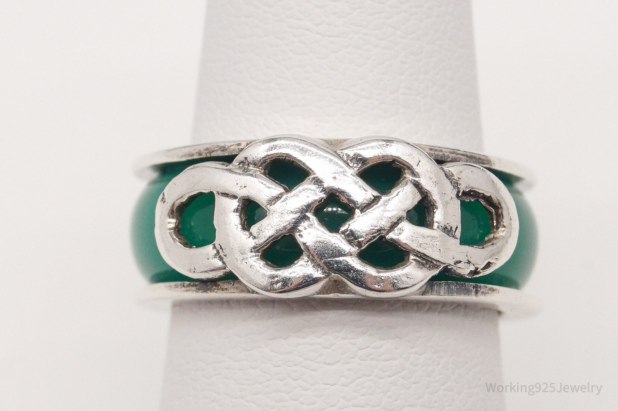 Vintage Green Stone Celtic Knot Sterling Silver Ring Size 6.75