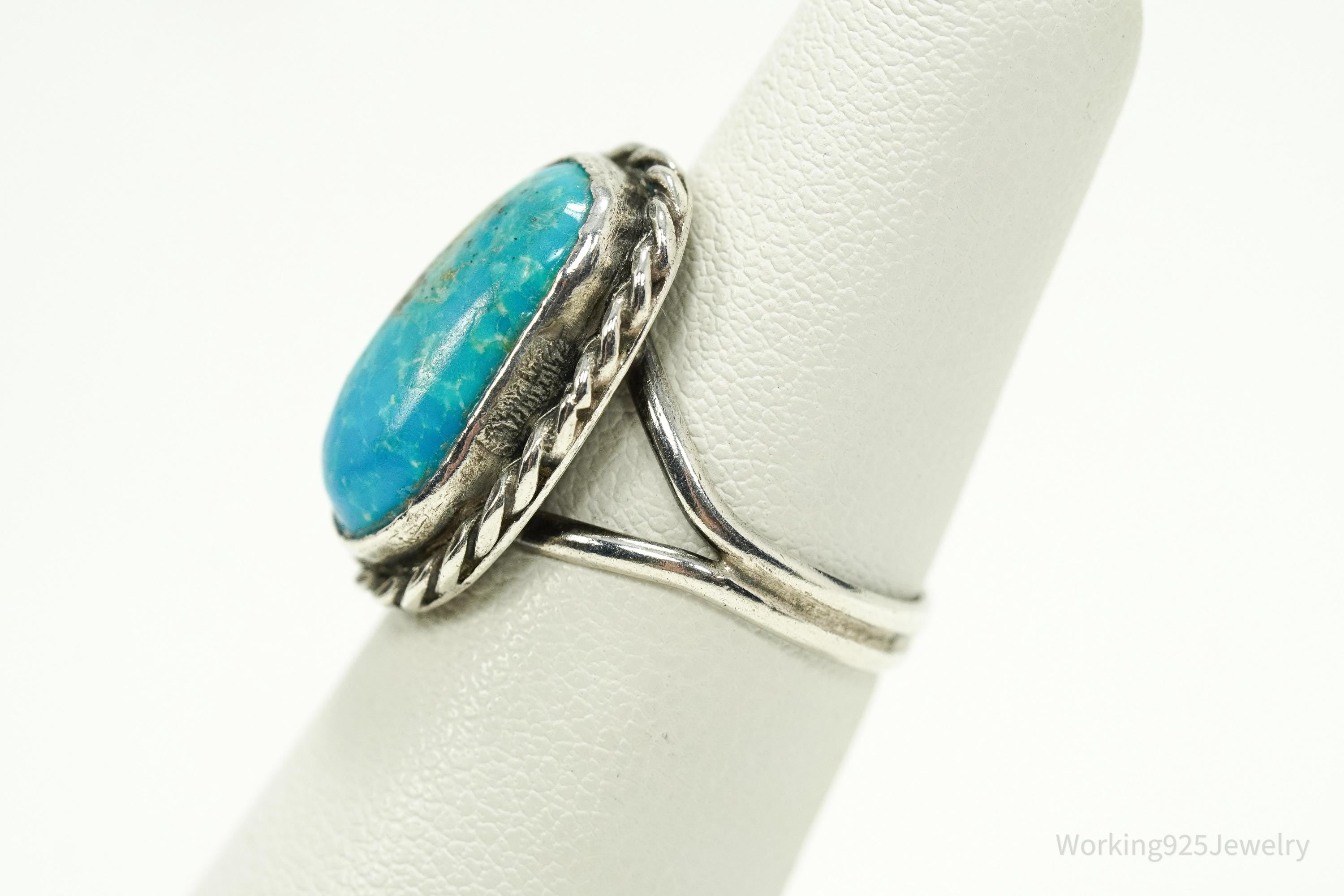 Vintage Handmade Native American Turquoise Unsigned Silver Ring - Size 5.25