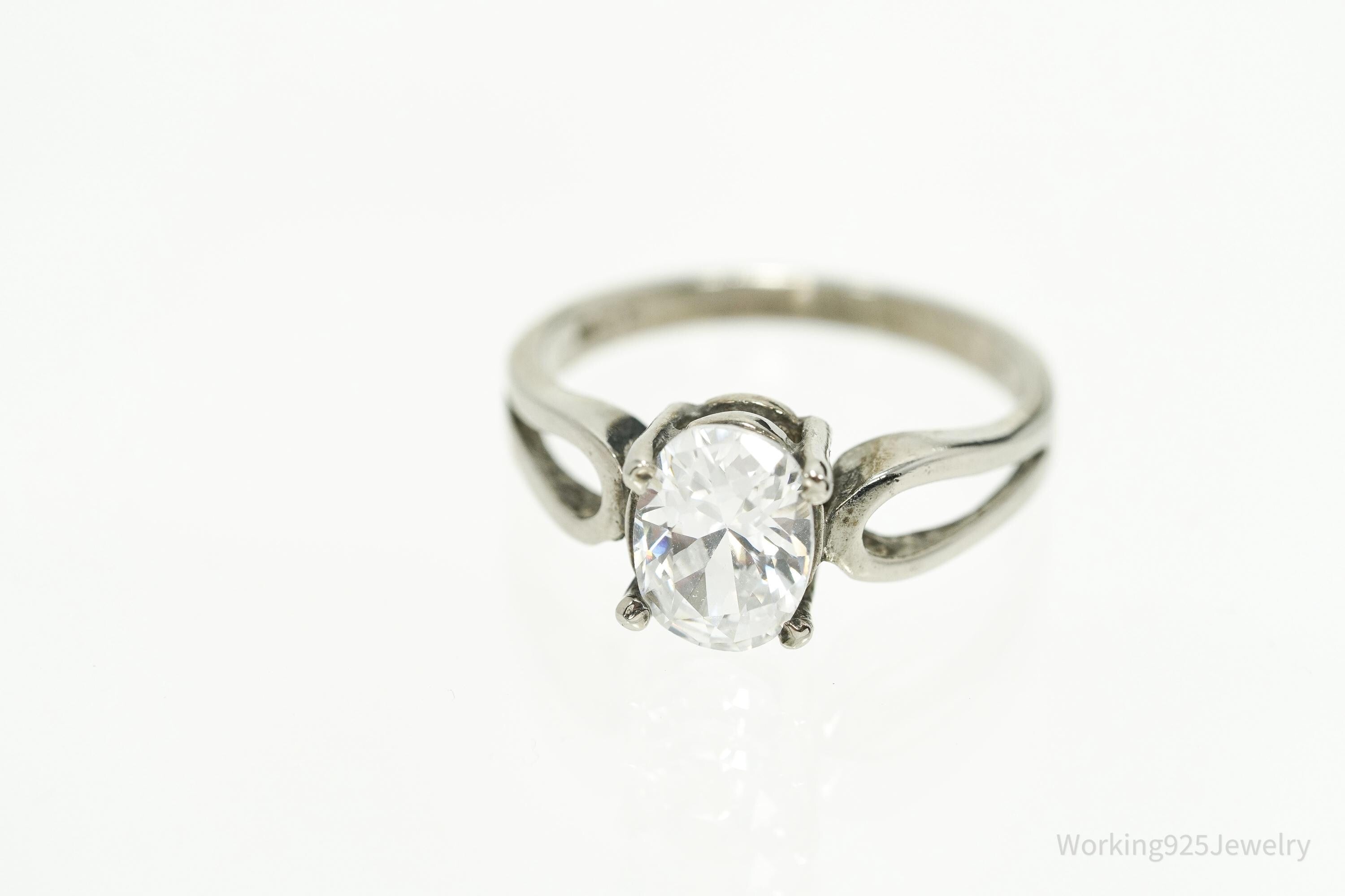 Vintage Cubic Zirconia Sterling Silver Ring - Size 5.75