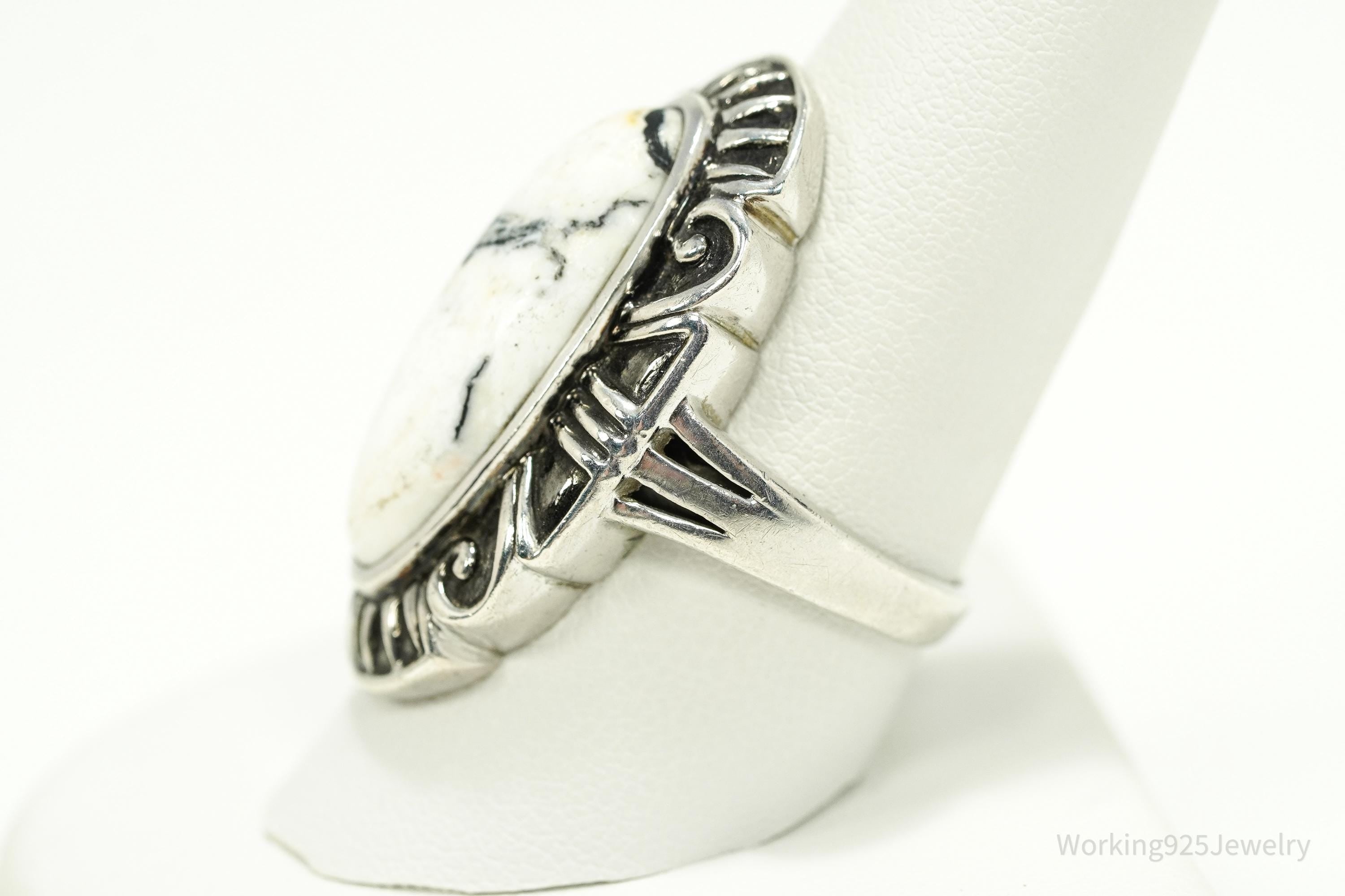 Vintage White Howlite Sterling Silver Ring - Size 9.25