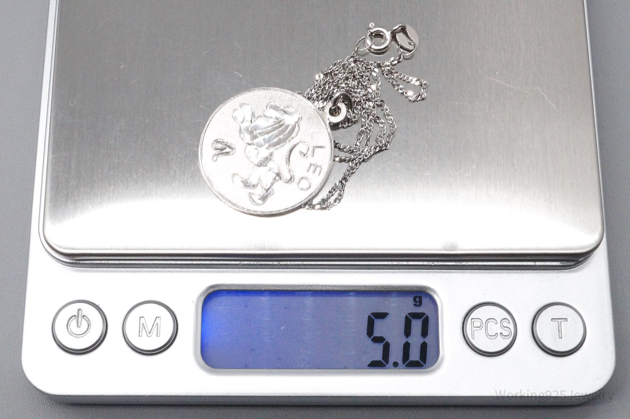 Vintage Wells Leo Sterling Silver Necklace 18"