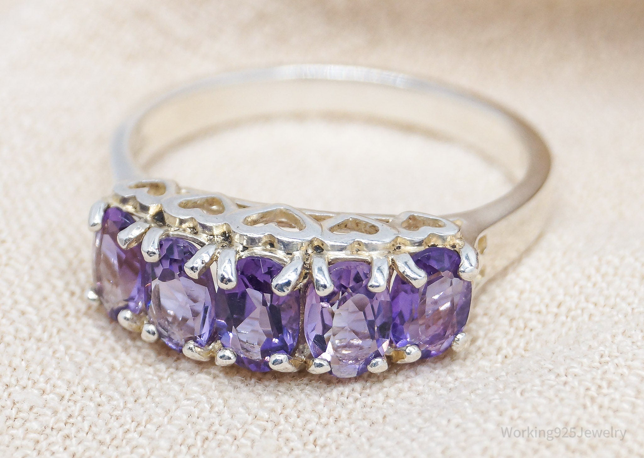 Vintage CNA Amethyst Hearts Designs Sterling Silver Ring - Size 10