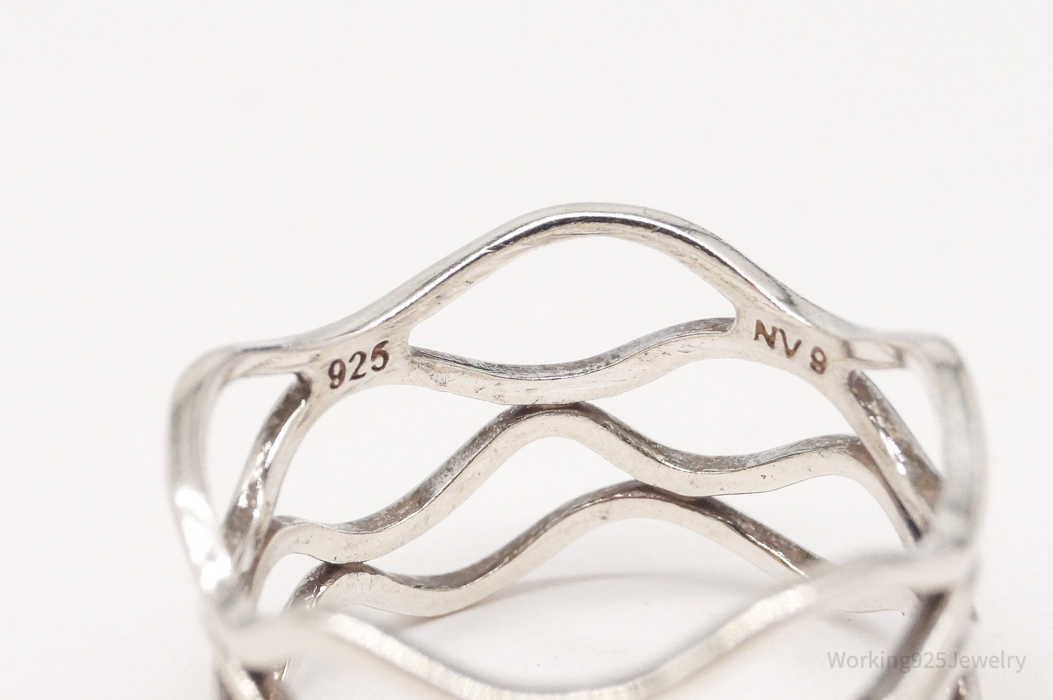 Vintage Modernist Style Waves Sterling Silver Ring - Size 9.25