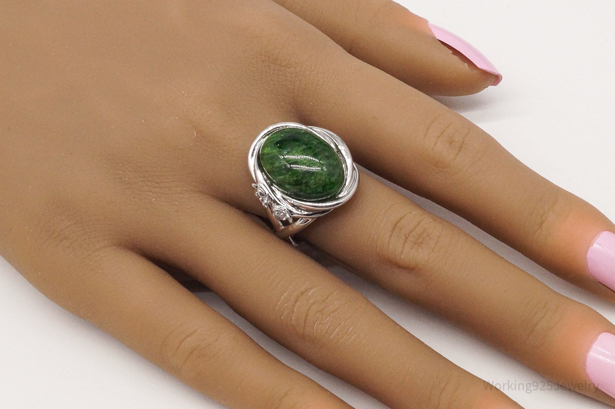 Vintage Natural Green Chrome Diopside Cubic Zirconia Sterling Silver Ring SZ 8.5