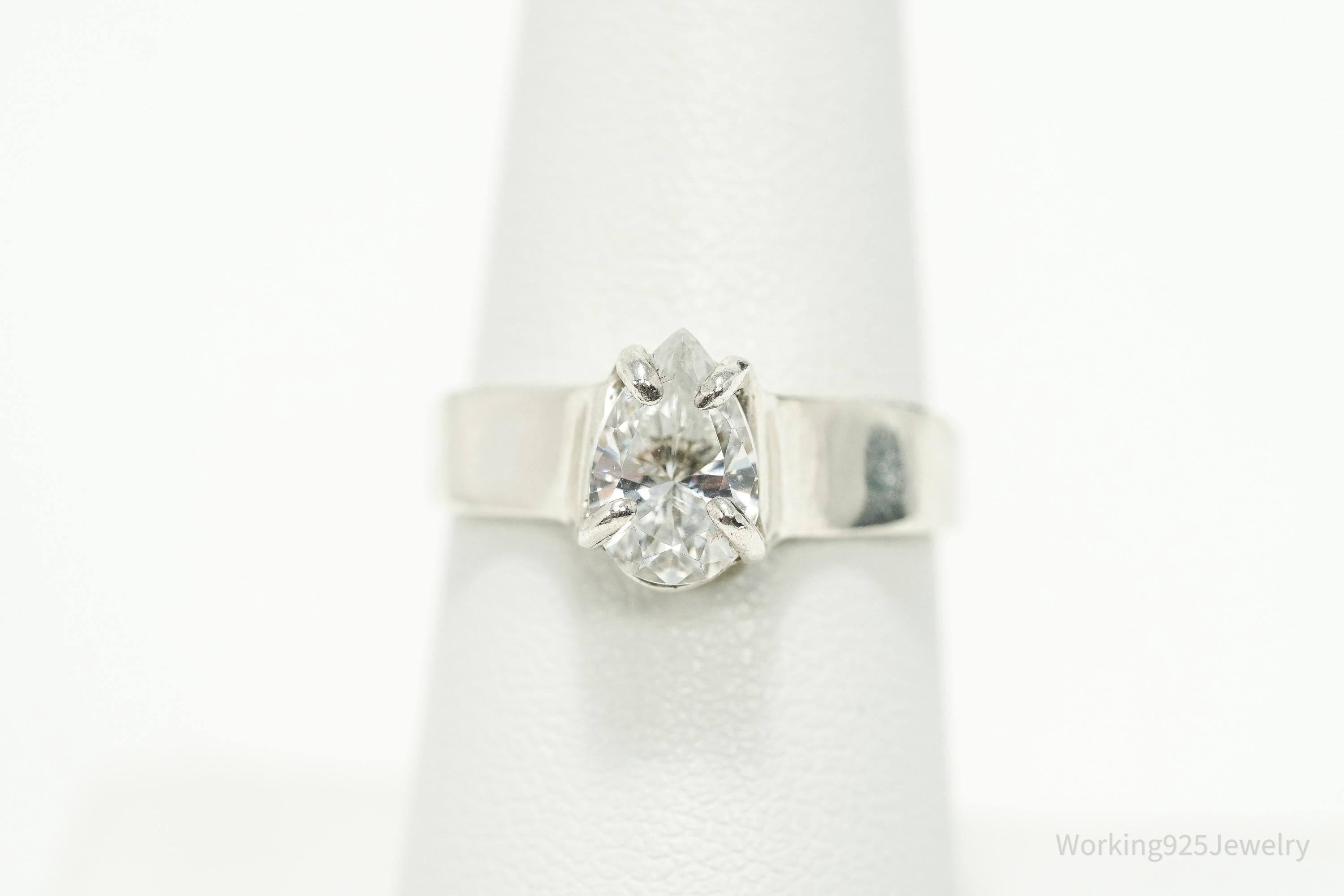 Vintage Cubic Zirconia Sterling Silver Ring - Size 7