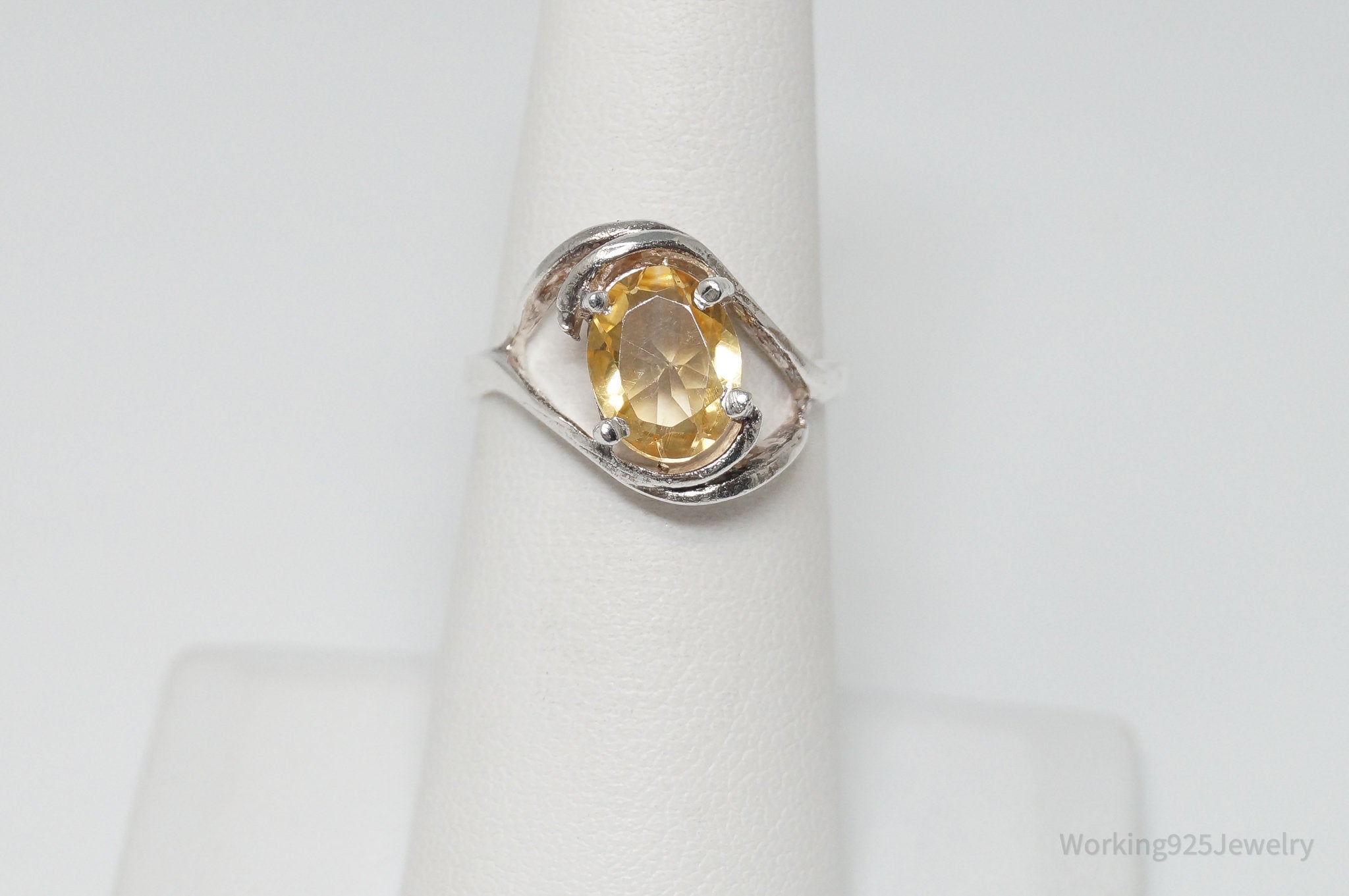 Vintage Oval Citrine Sterling Silver Ring - Size 6