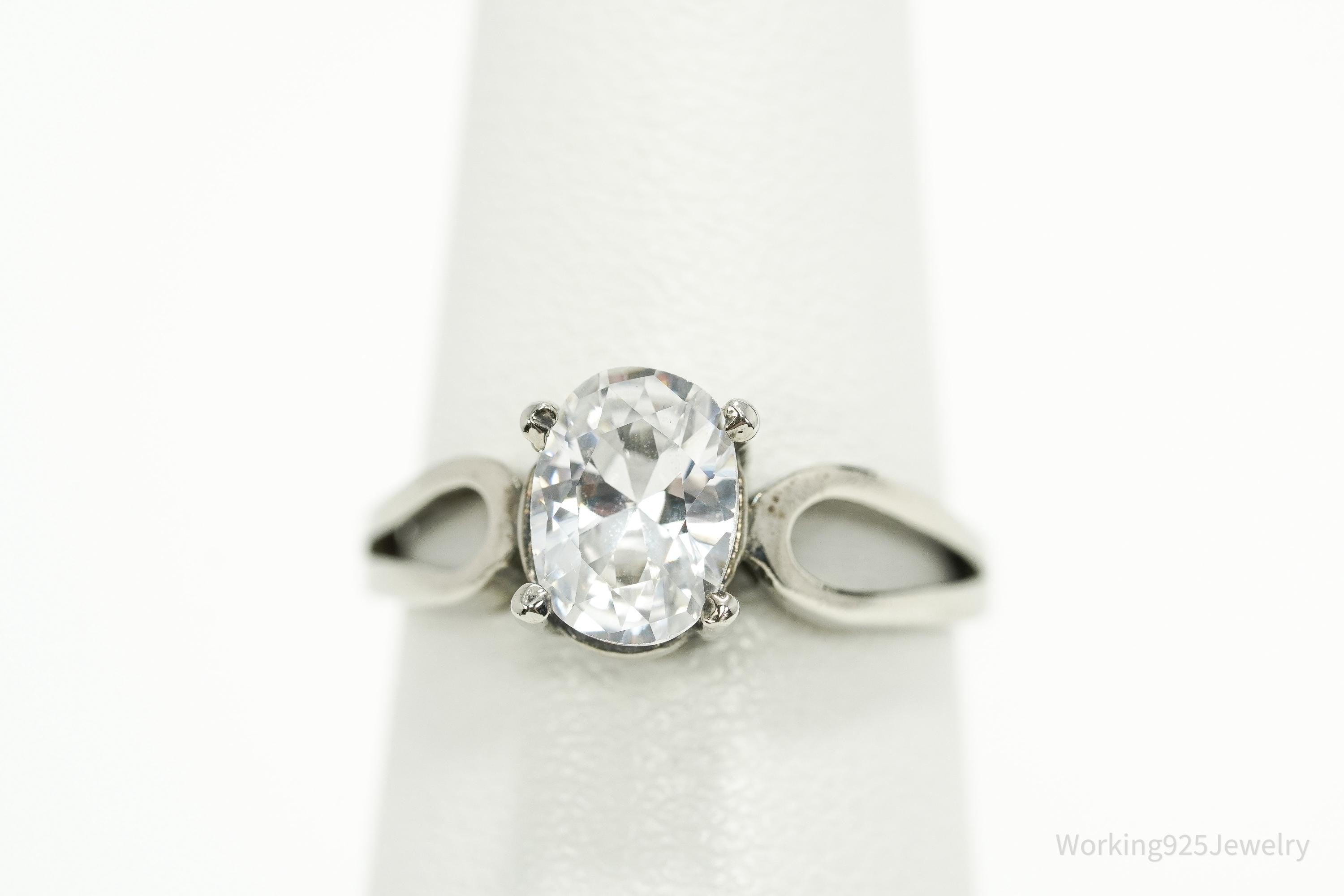 Vintage Cubic Zirconia Sterling Silver Ring - Size 5.75