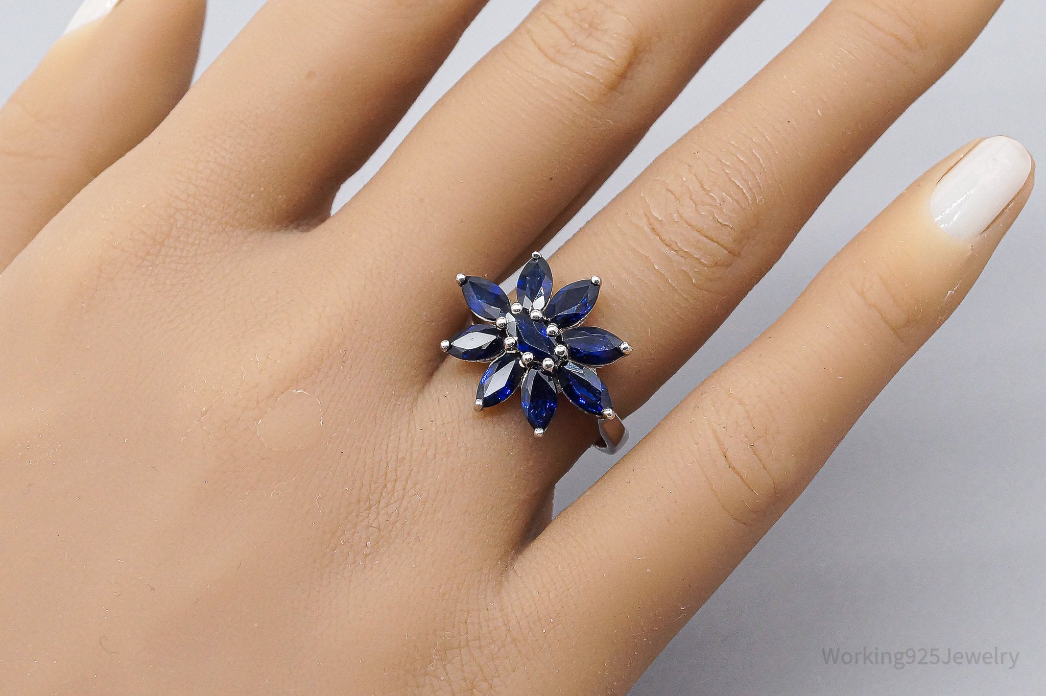 JTV TGGC Blue Sapphire Flower Sterling Silver Ring - Size 7.25