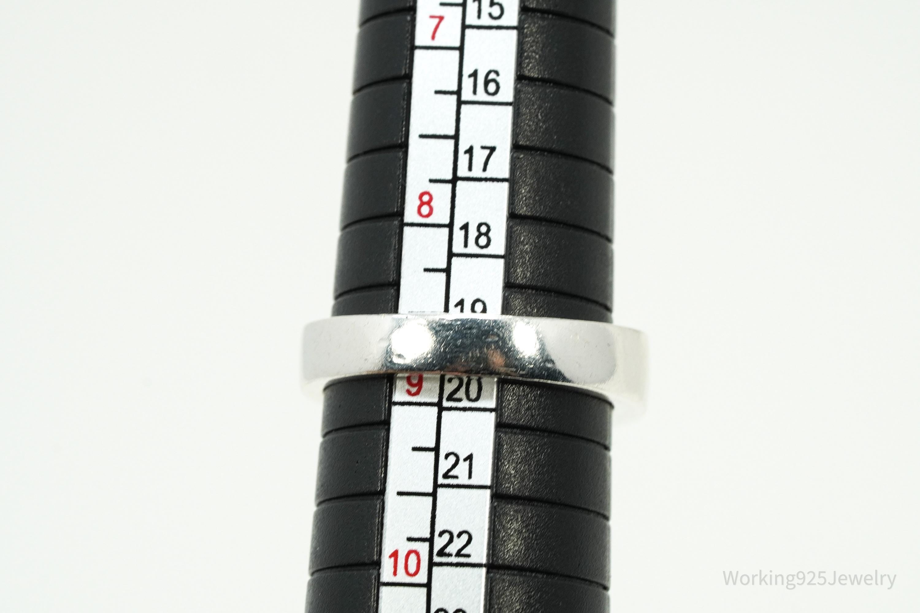 Vintage Garnet Modernist Style Sterling Silver Ring - Size 8.75